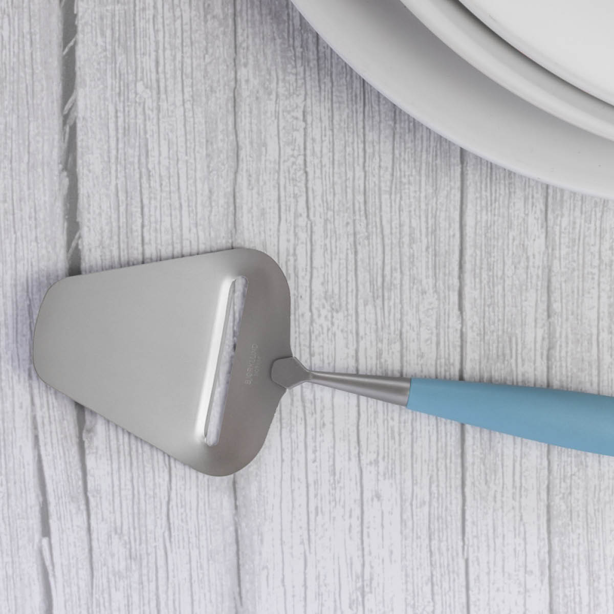 Bjørklund Amitto osthyvel 27,5 cm dimblå