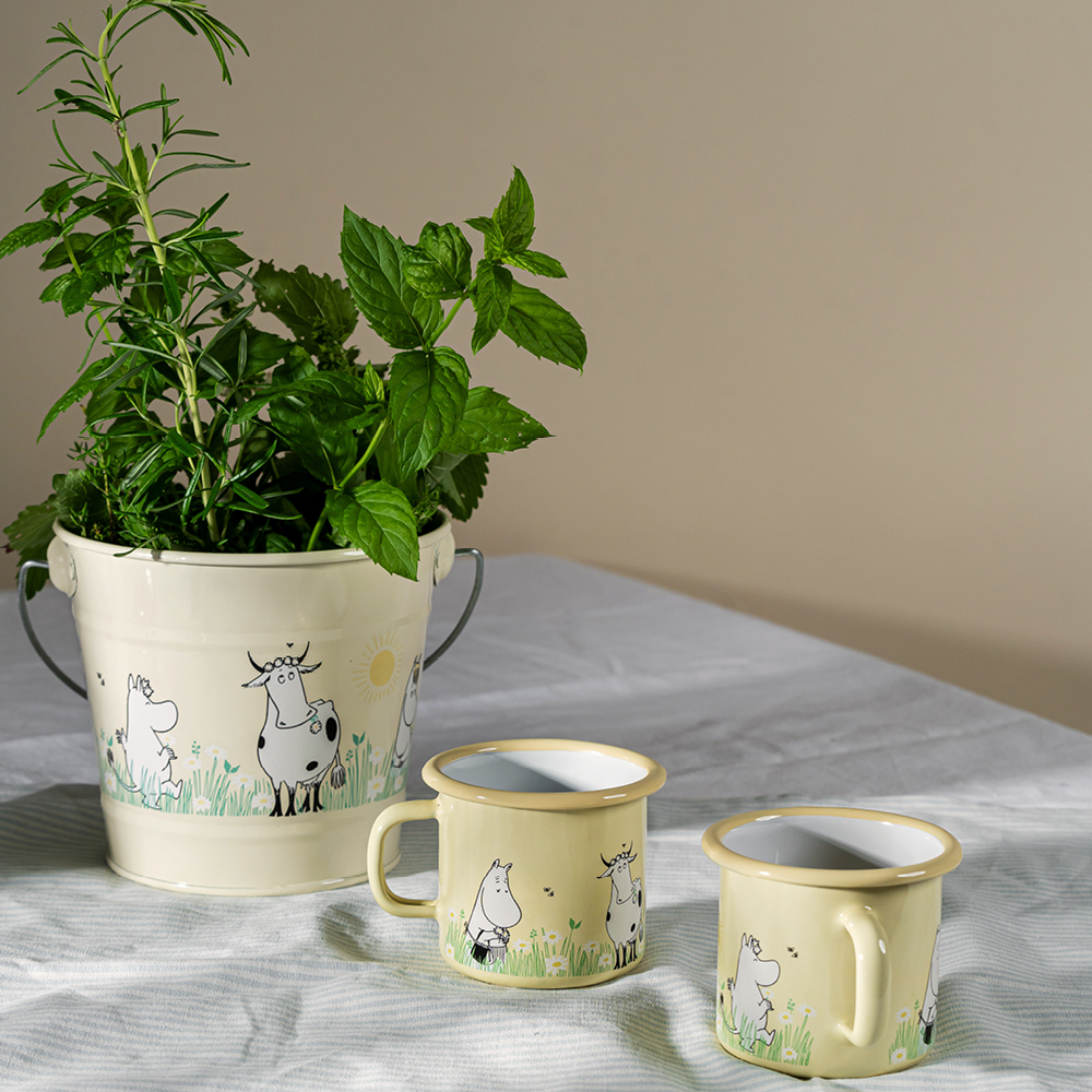 Muurla Mumin emaljmugg 25 cl äng ljusgul