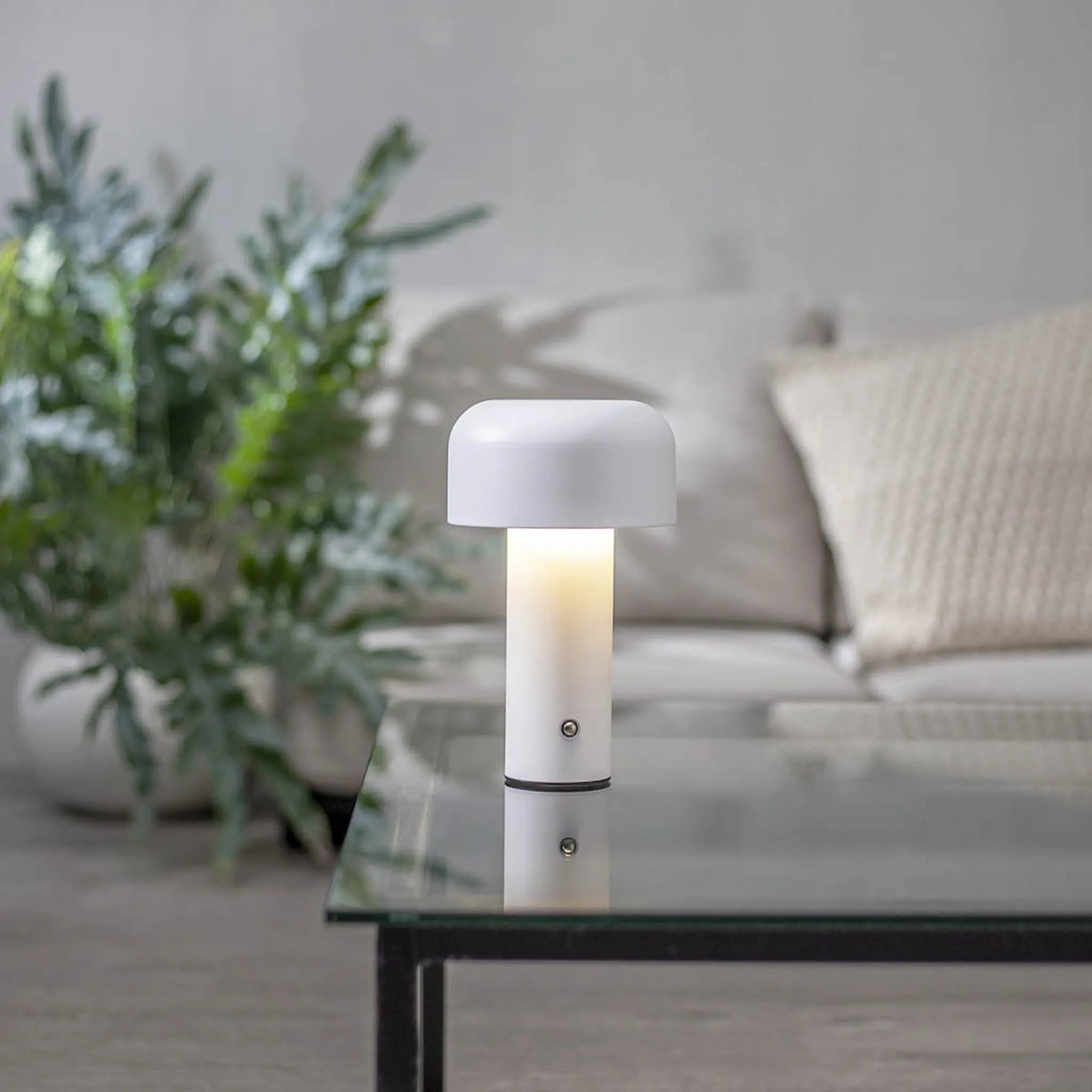 Star Trading Bobby bordslampa 803-02 21,5 cm vit