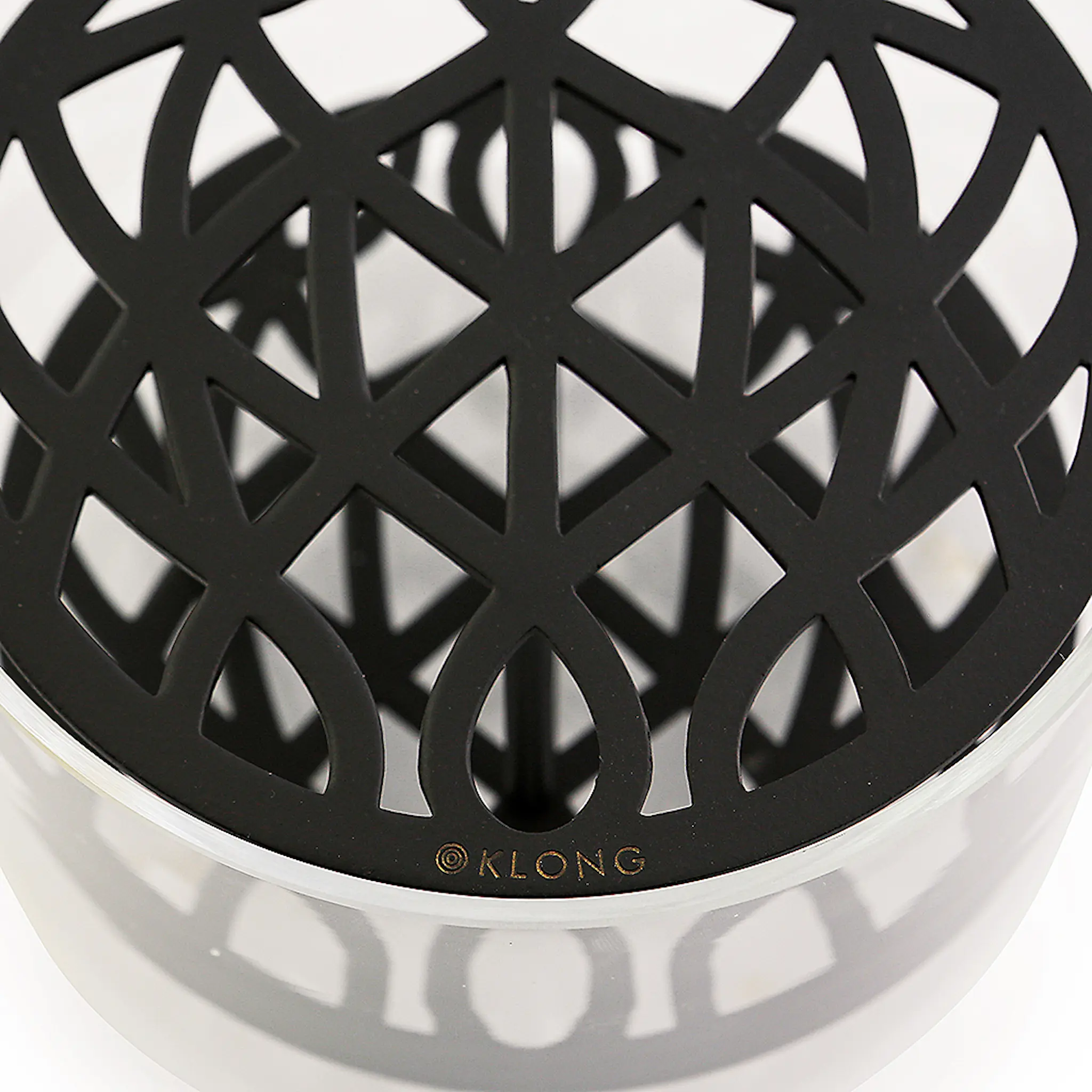 Klong Äng Maljakko pieni Musta