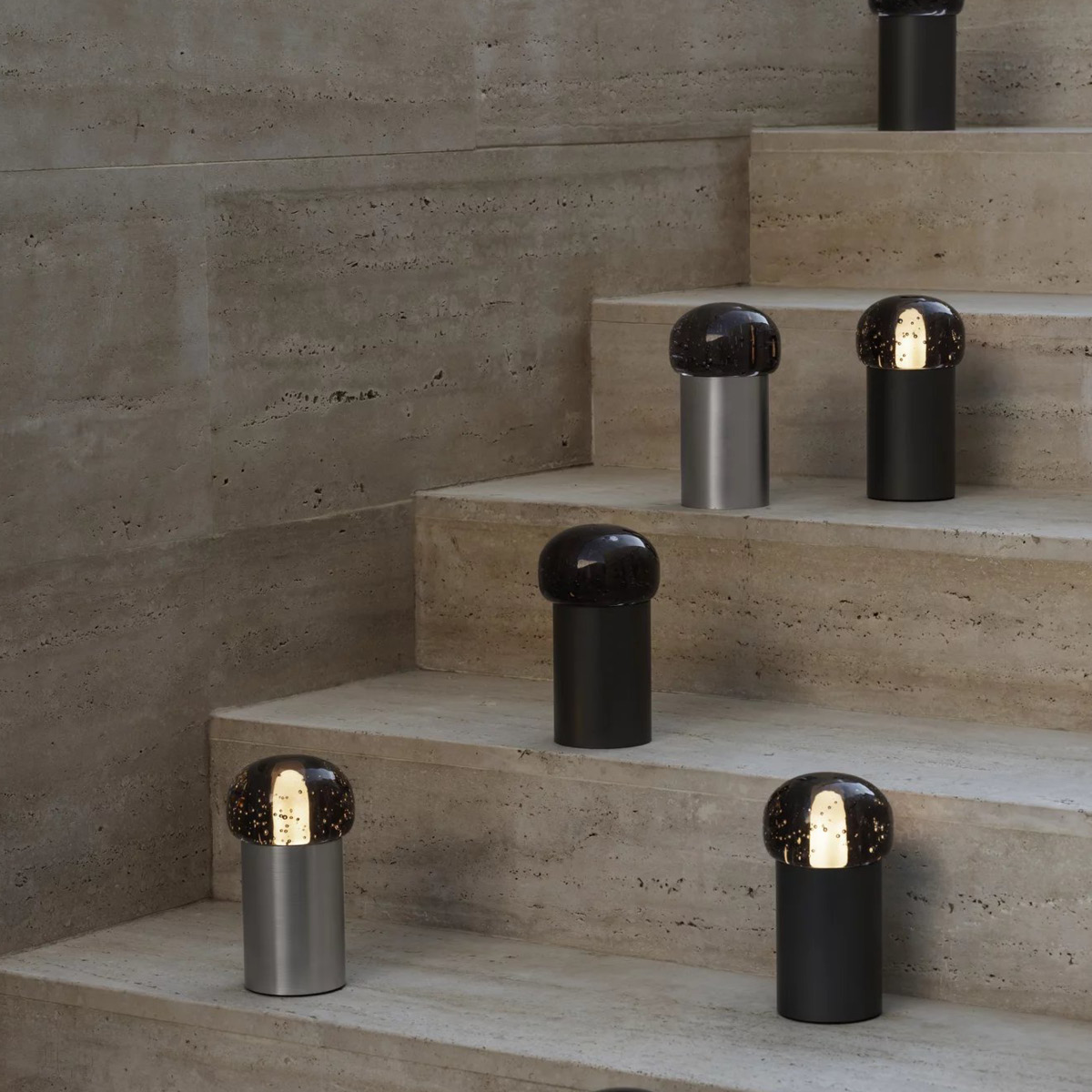 Blomus Iris LED Valaisin 18 cm Gun Metal