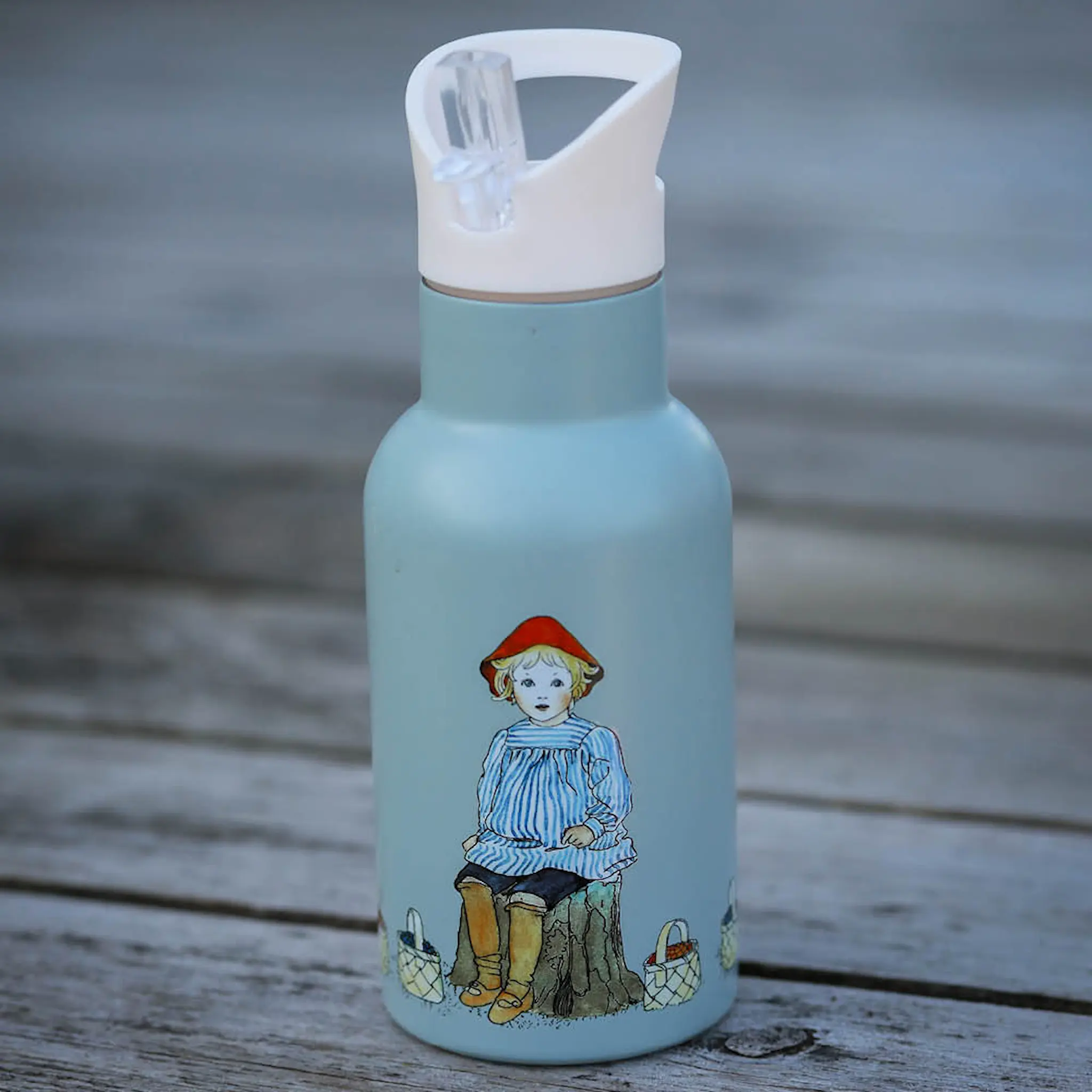 Rätt Start Elsa Beskow Juomapullo 0,35 L Pikku-Pekka Mustikkametsässä