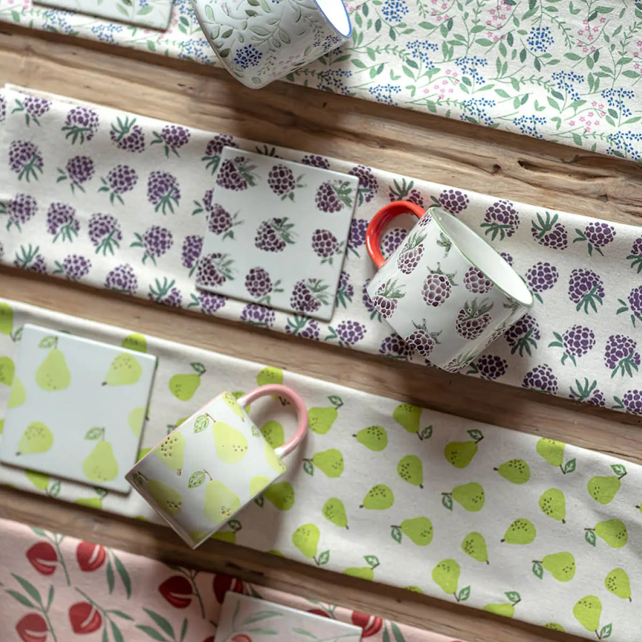 Tranquillo Vintage Garden Muki 30 cl Karhunvatukka