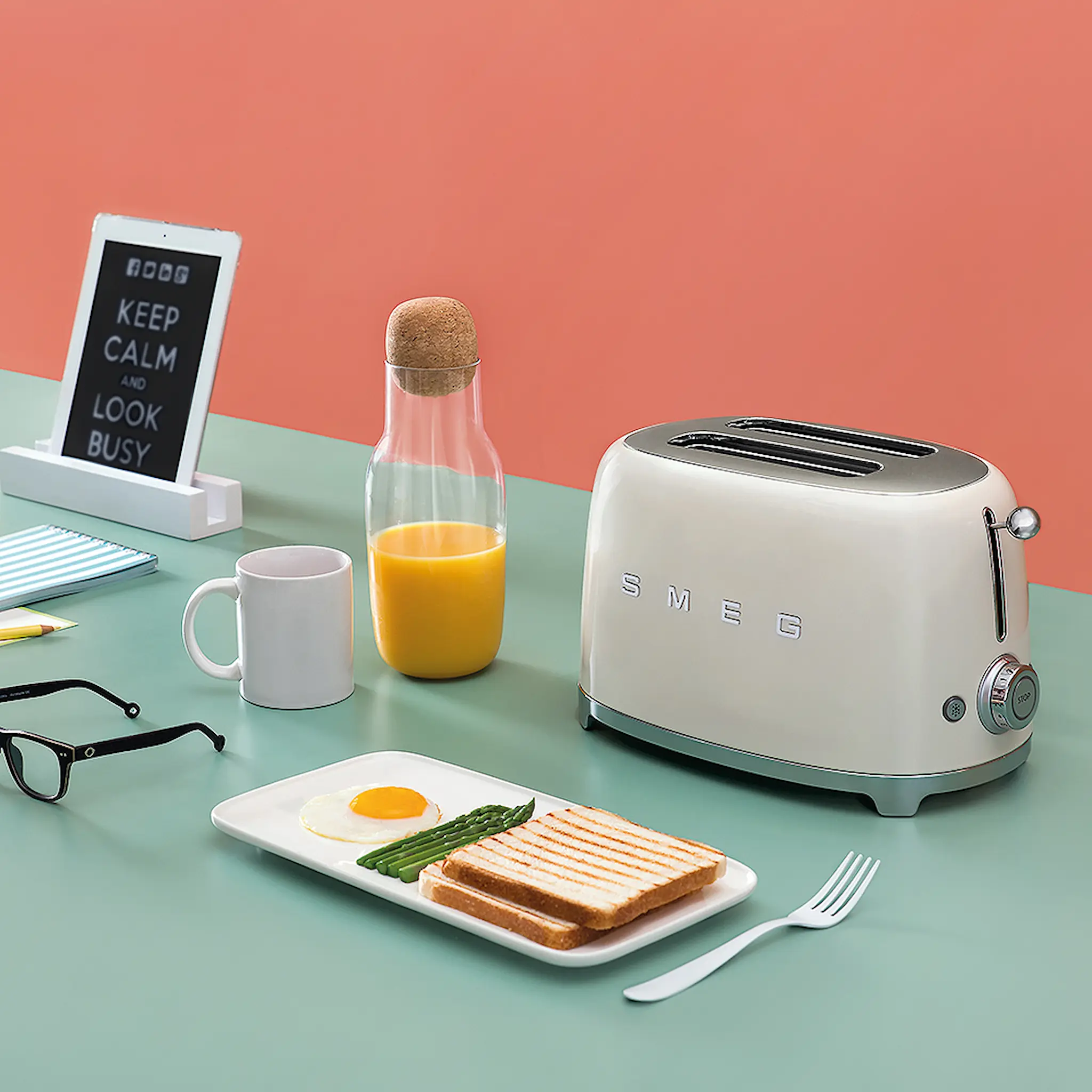 Smeg Smeg Brödrost 2 skivor TSF01 Creme