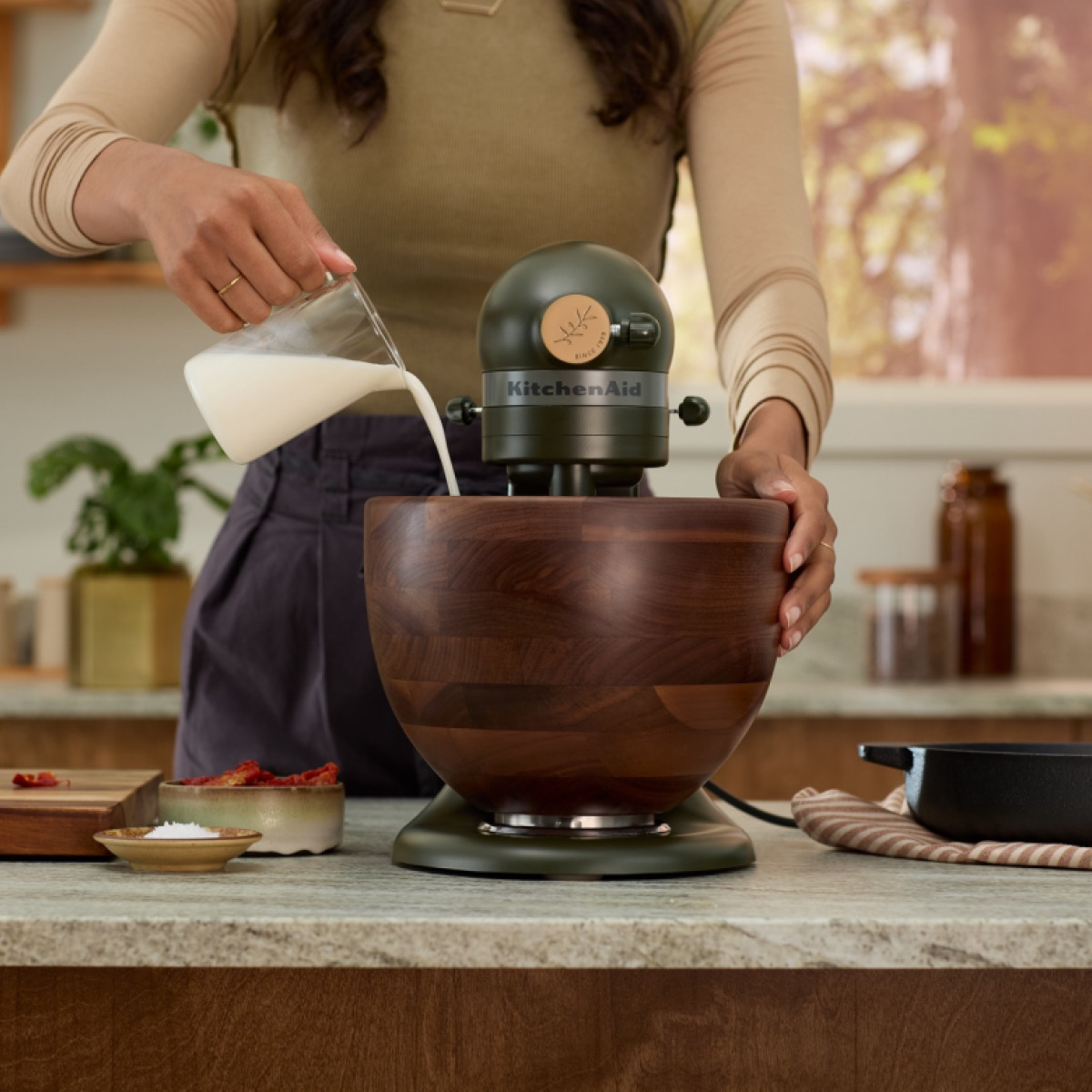 KitchenAid Artisan köksmaskin 5KSM180WSEEG 4,7 L evergreen