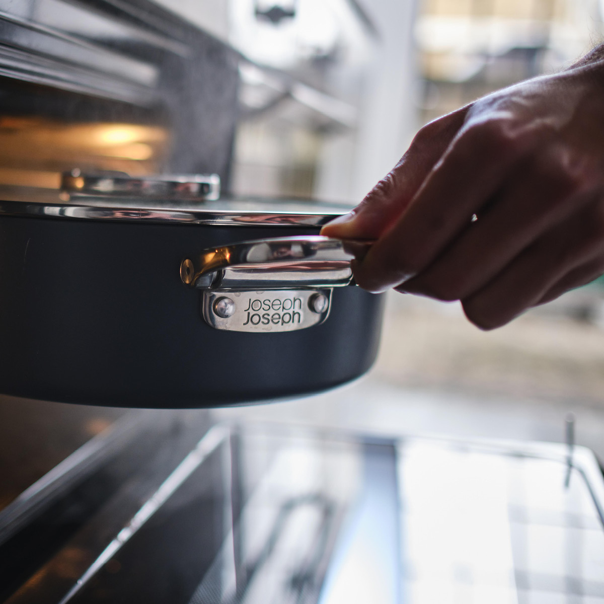 Joseph Joseph Space gryta med lock 4,5 L 28 cm midnight blue