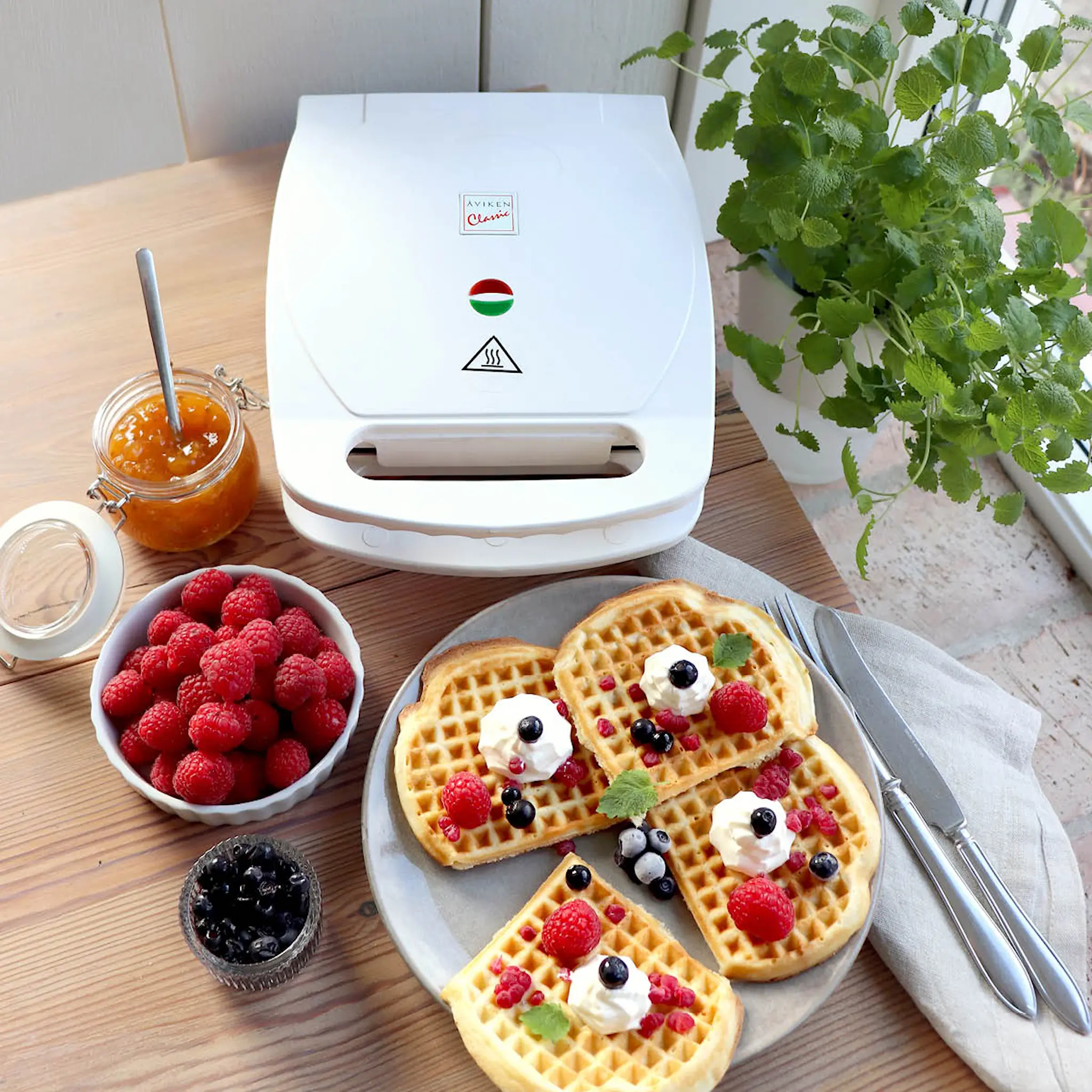 Åviken Classic vaffeljern keramisk 1000W hvit