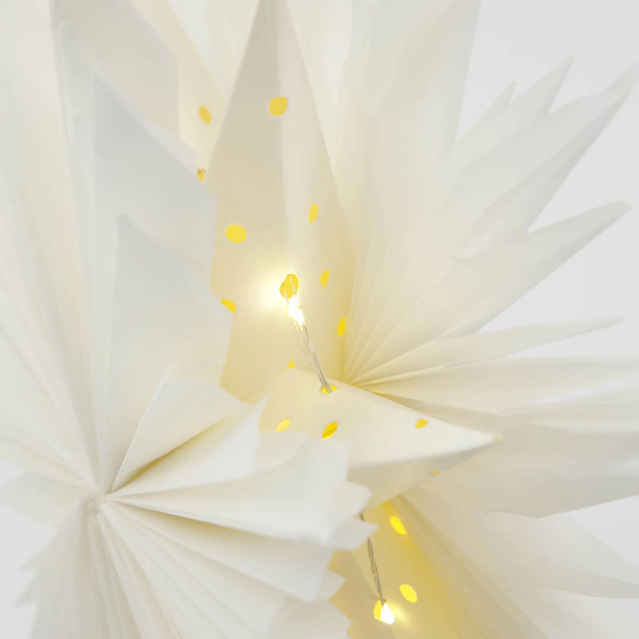 House Doctor Gant juletrestjerne LED 38 cm hvit messing