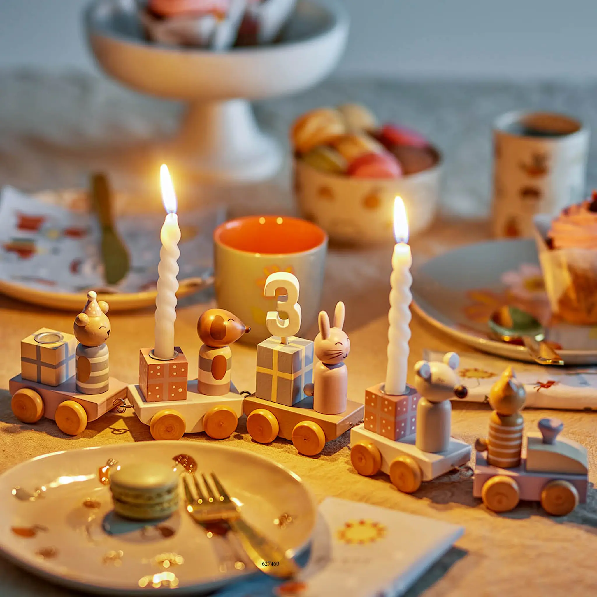 Bloomingville MINI Junaid födelsedagståg 38 cm rosa/brun