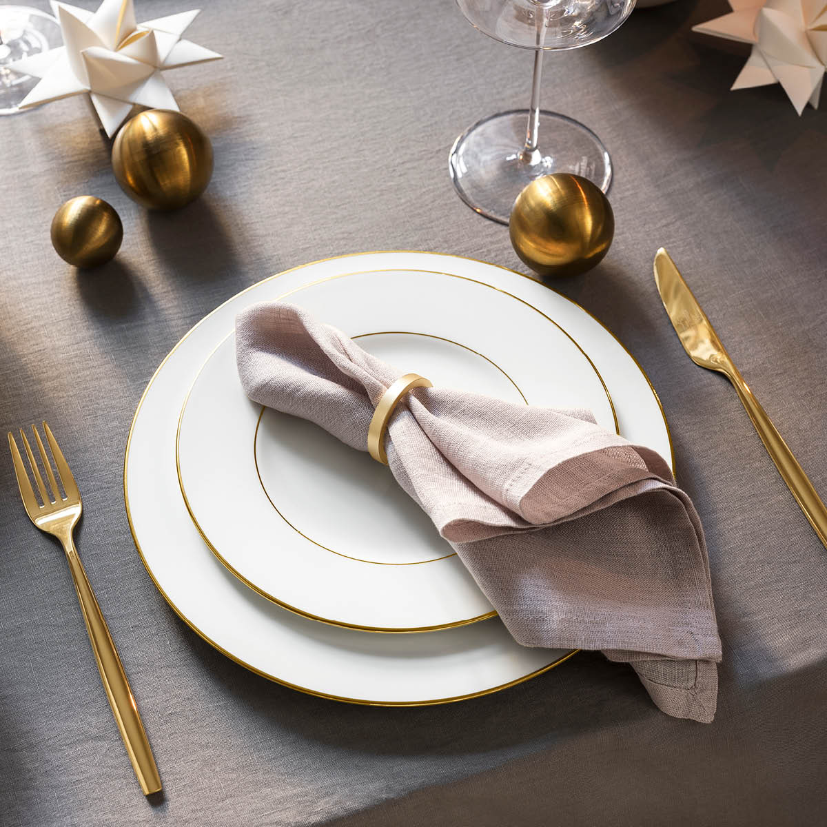 Villeroy & Boch Anmut Gold runt fat 32 cm vit/guld