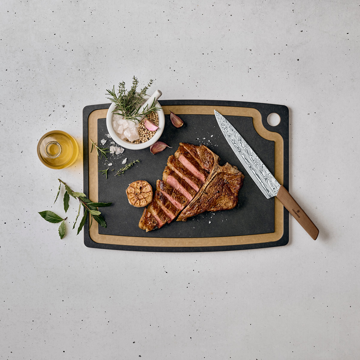 Victorinox Swiss Modern kokkekniv 22 cm valnøtt