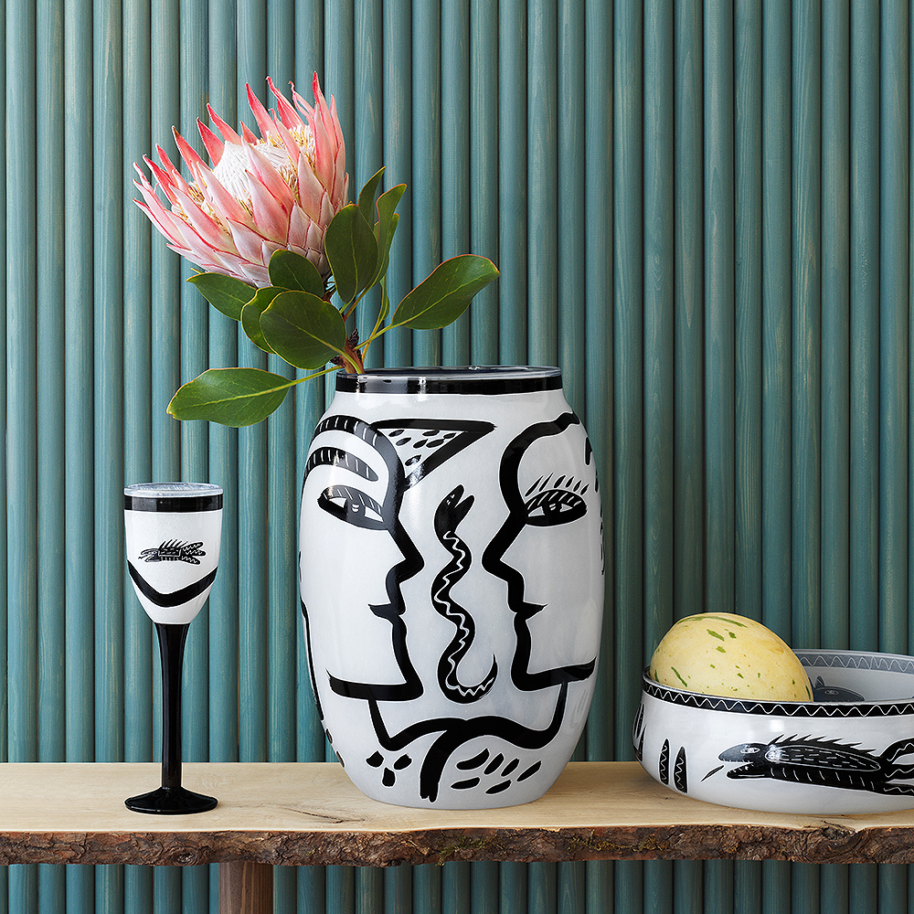 Kosta Boda Caramba Fat Vit/Svart 26,5 cm