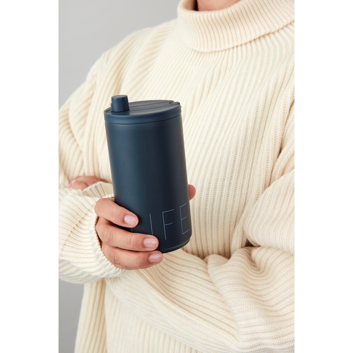 Design Letters Travel Life Mugg 35 cl Blå