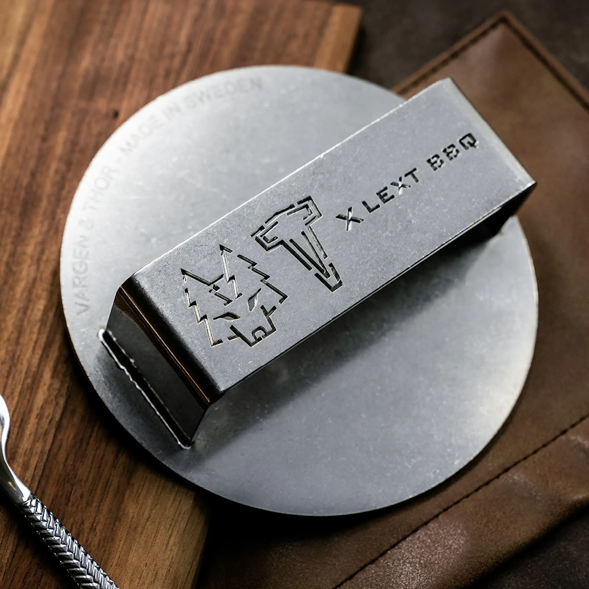 Vargen & Thor Glöd smash-järn stål