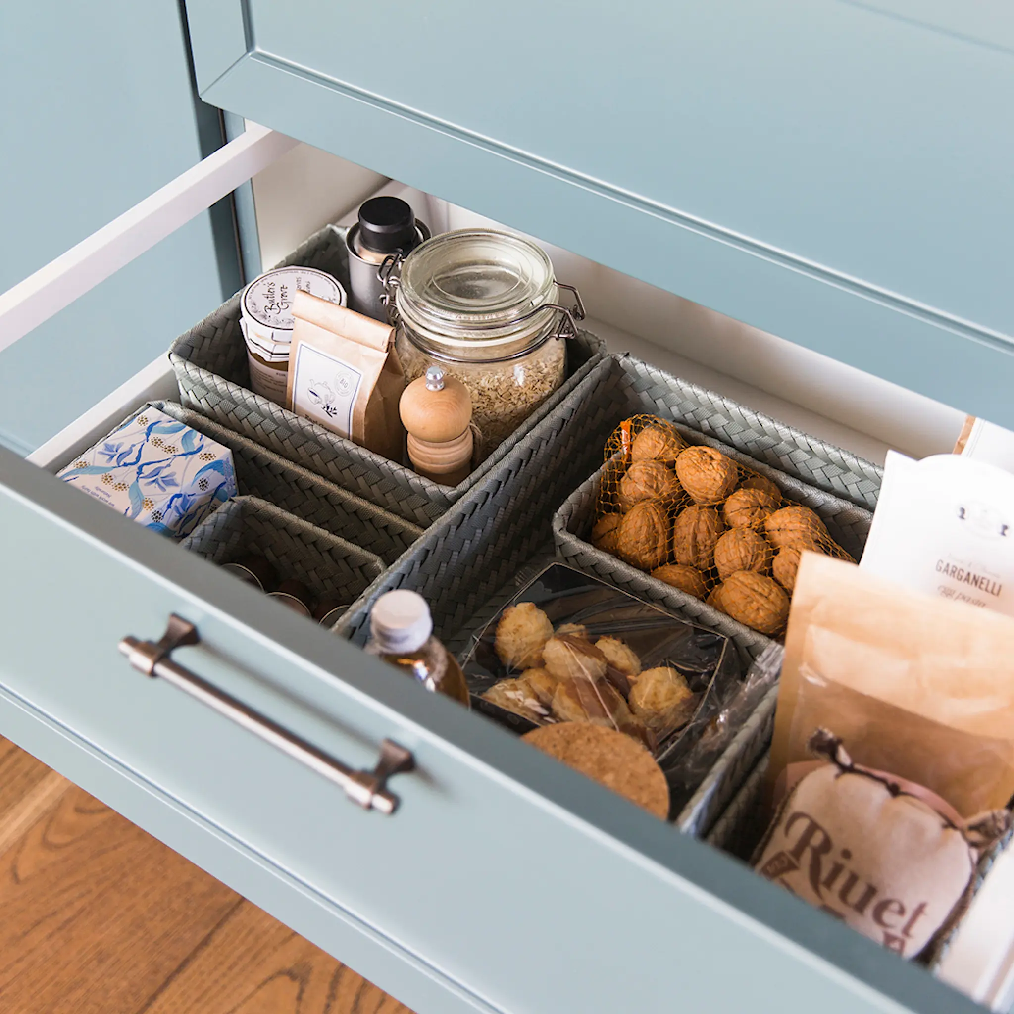 Handed By Fit lång förvaringskorg 39x12x7 cm eucalyptus