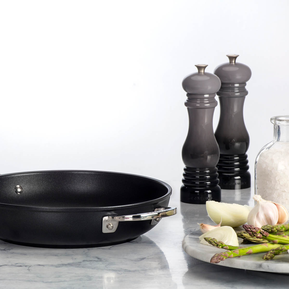 Le Creuset Salt- og peppersett 21 cm flint