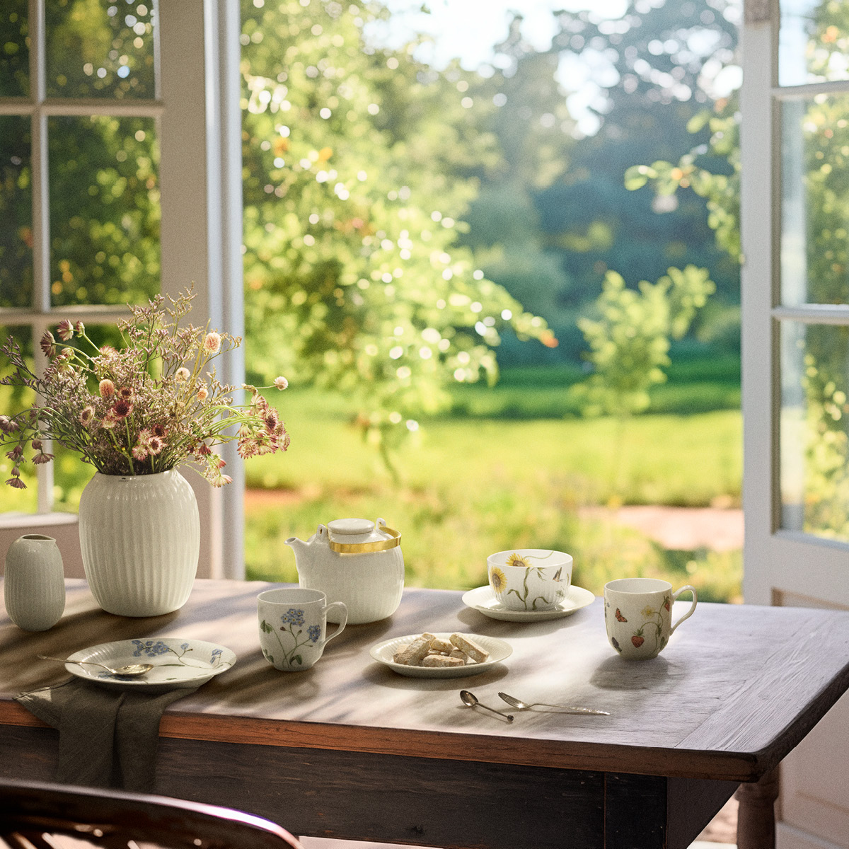 Kähler Hammershøi Summer tallerken 22 cm forget me not