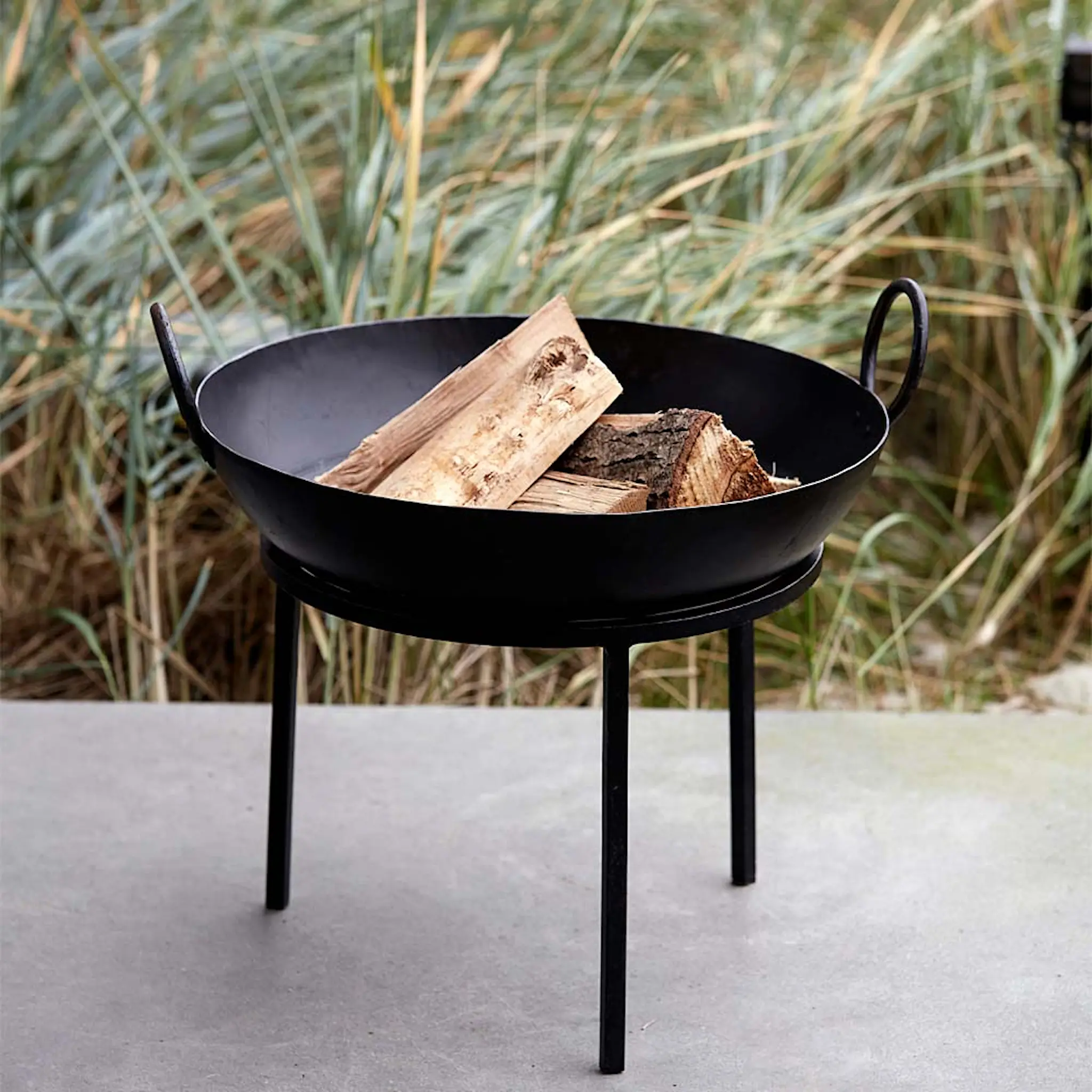 House Doctor Outdoor Eldfat 55x62 cm Svart