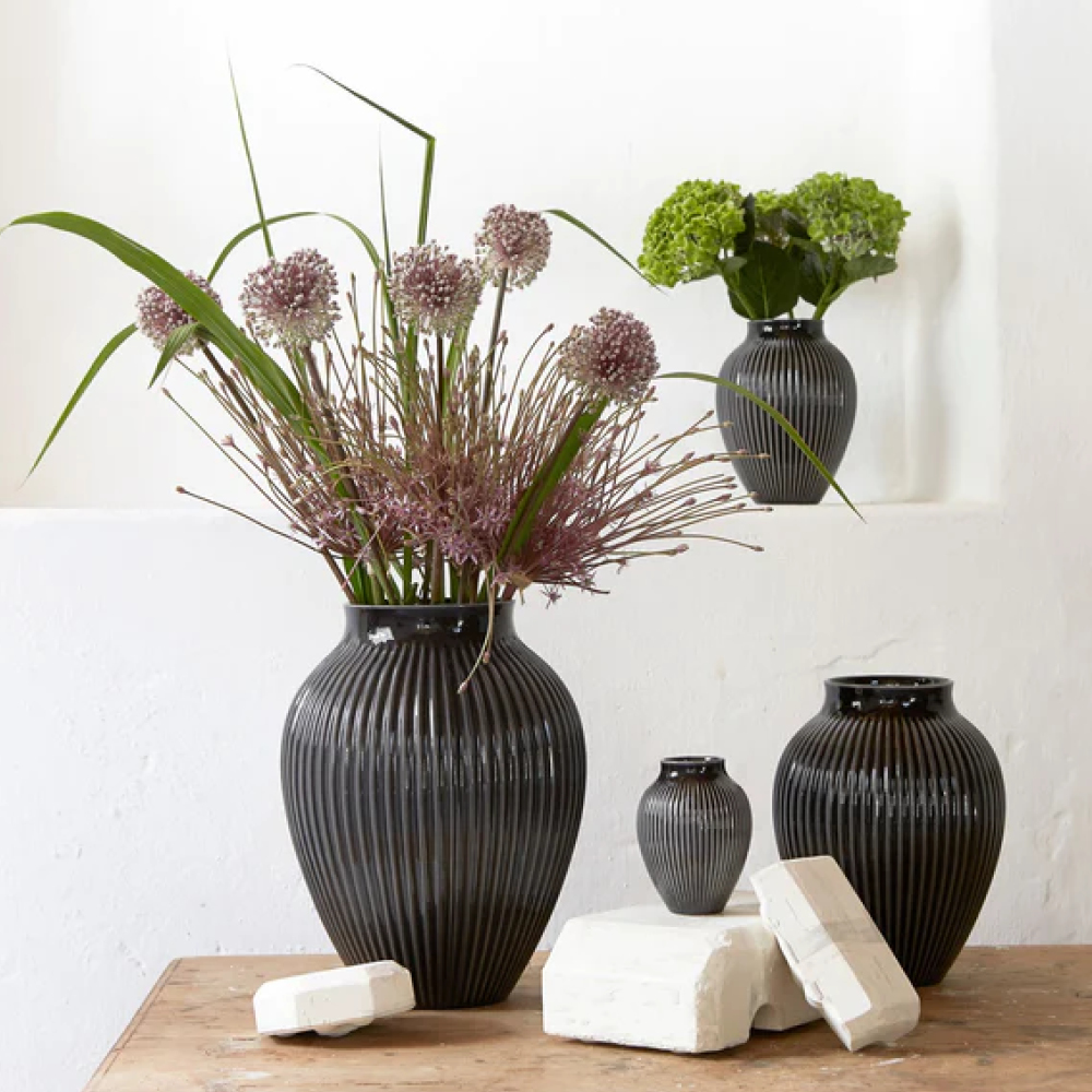 Knabstrup Keramik Ripple Vas 12,5 cm Svart