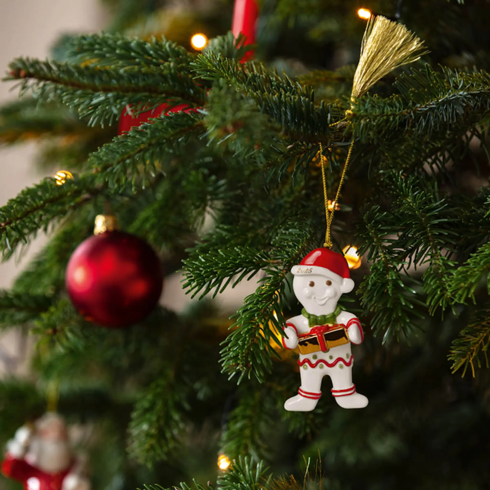 Villeroy & Boch Christmas Classic 2025 julgranspynt pepparkaksgubbe 3 cm