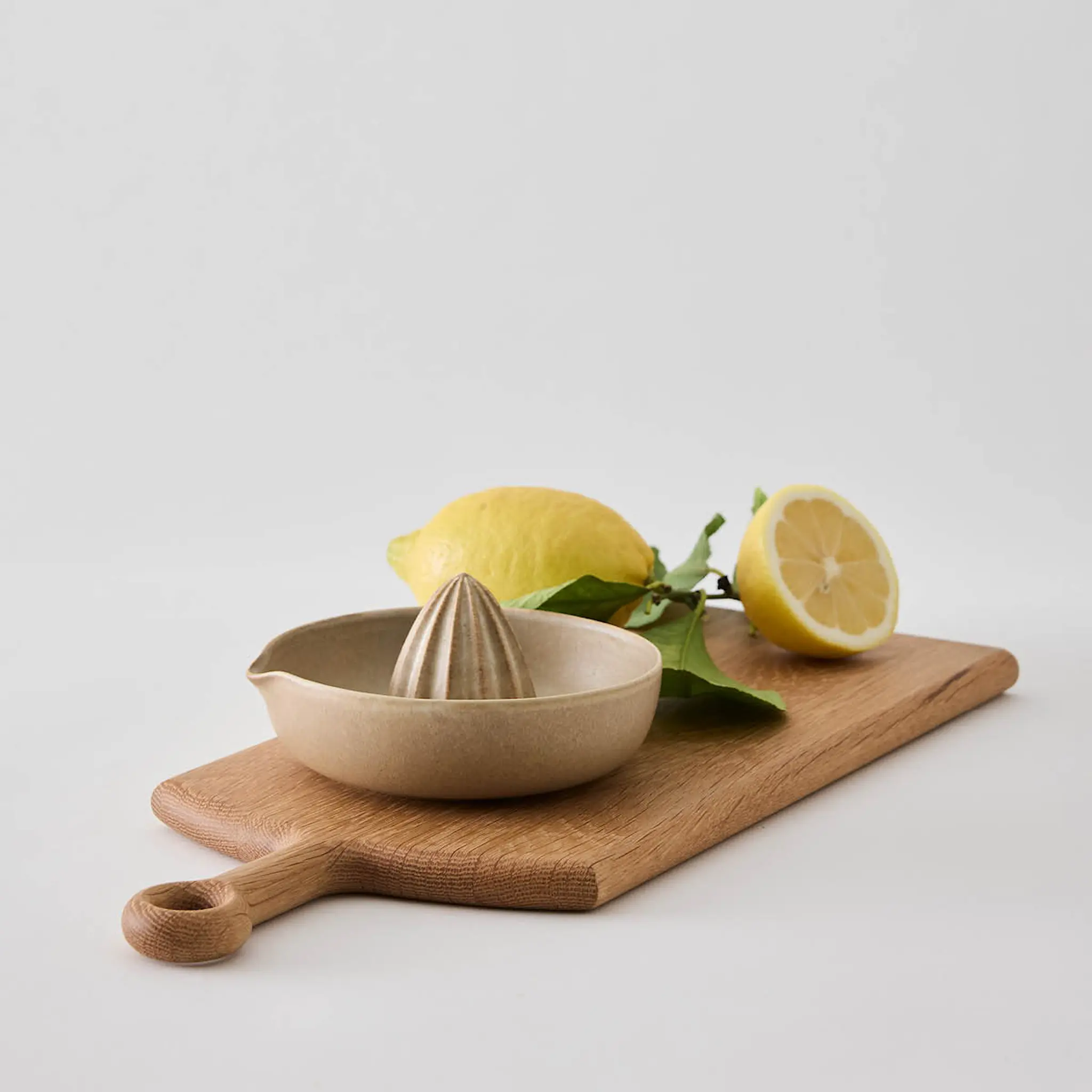 Tell Me More Palermo citruspress stengods 14 cm sand