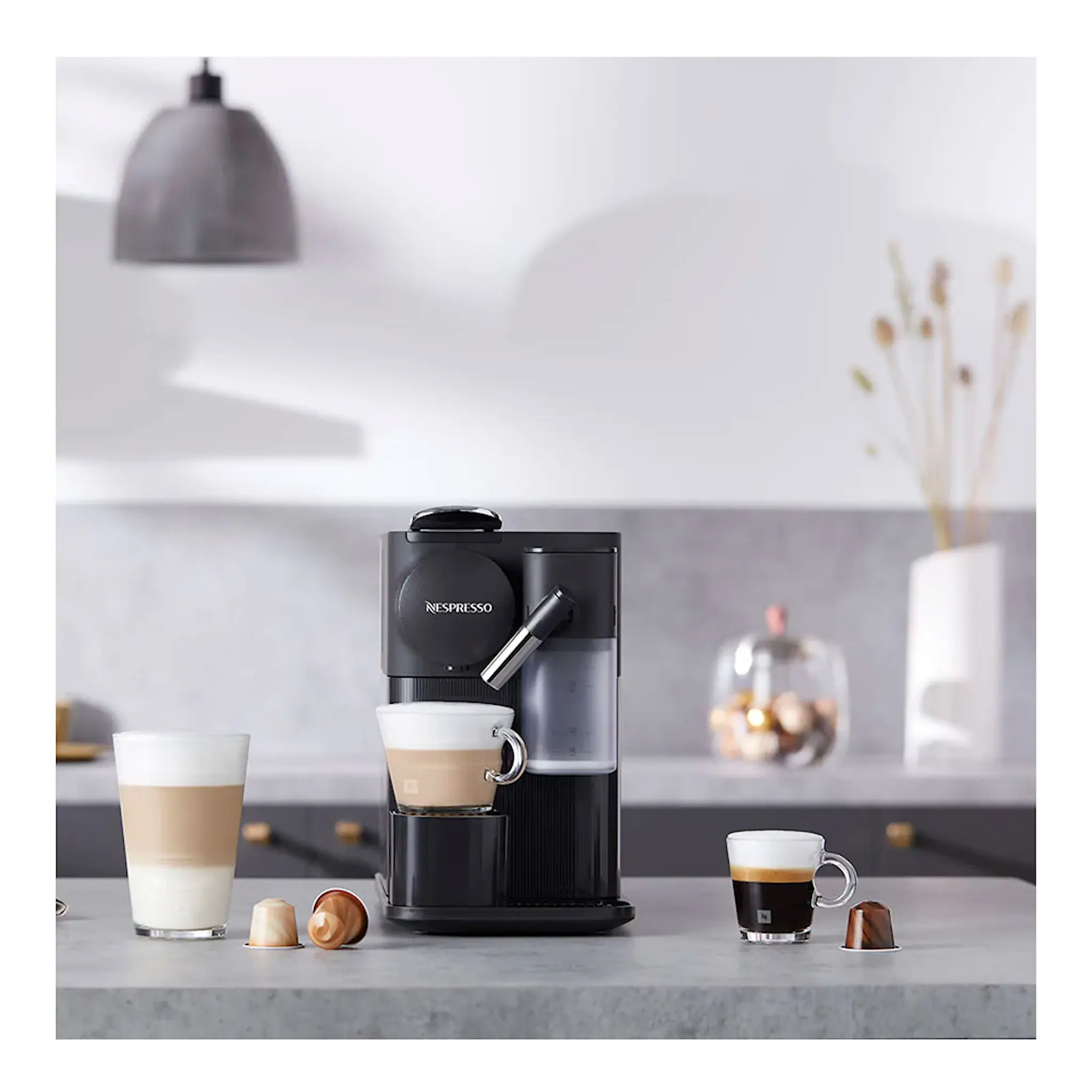 Nespresso Nespresso Lattissima One Svart