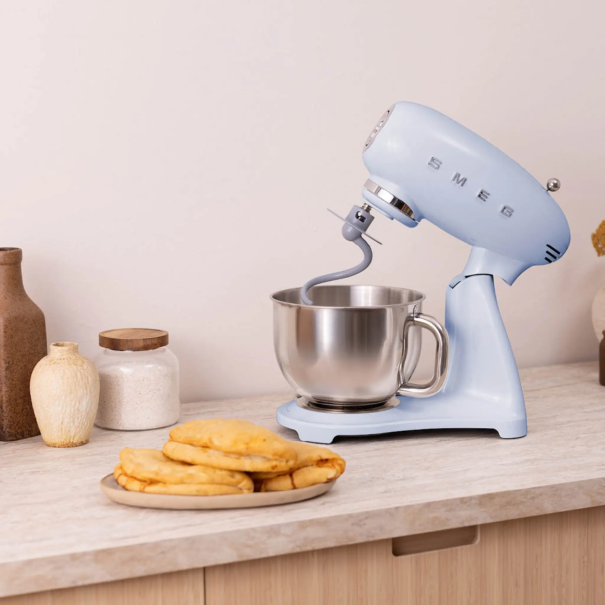 Smeg Smeg köksmaskin SMF05 4,8 L pastellblå