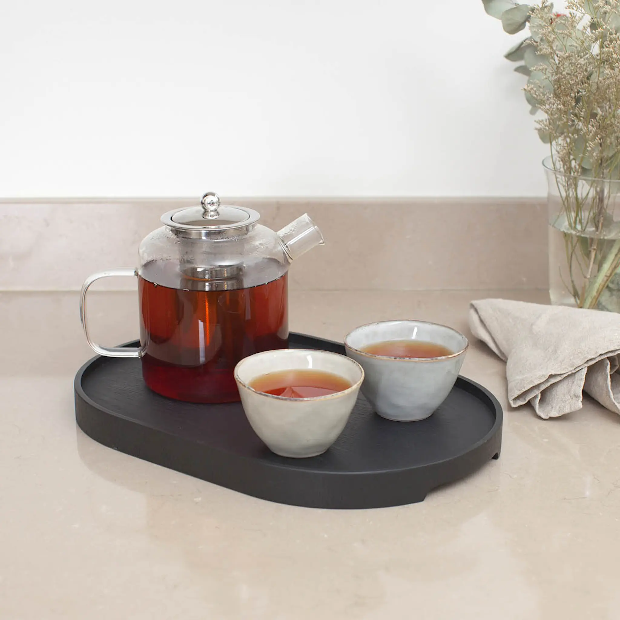 Bosign CurveLine serveringsbricka anti-slip 39x26 cm svart