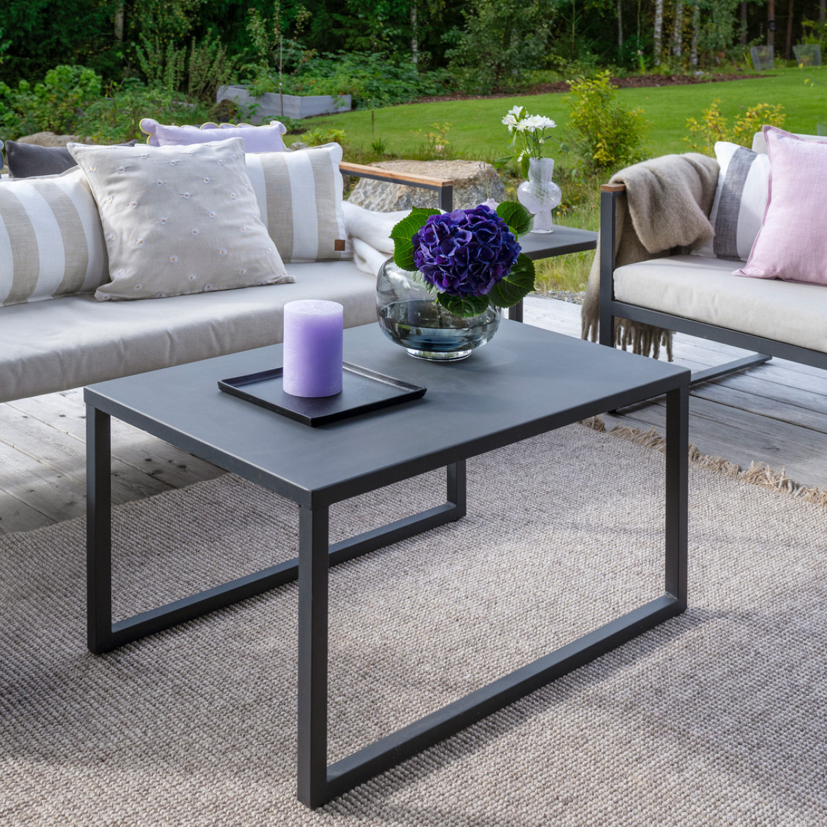 Fanni K Uumen vas 20 cm grå