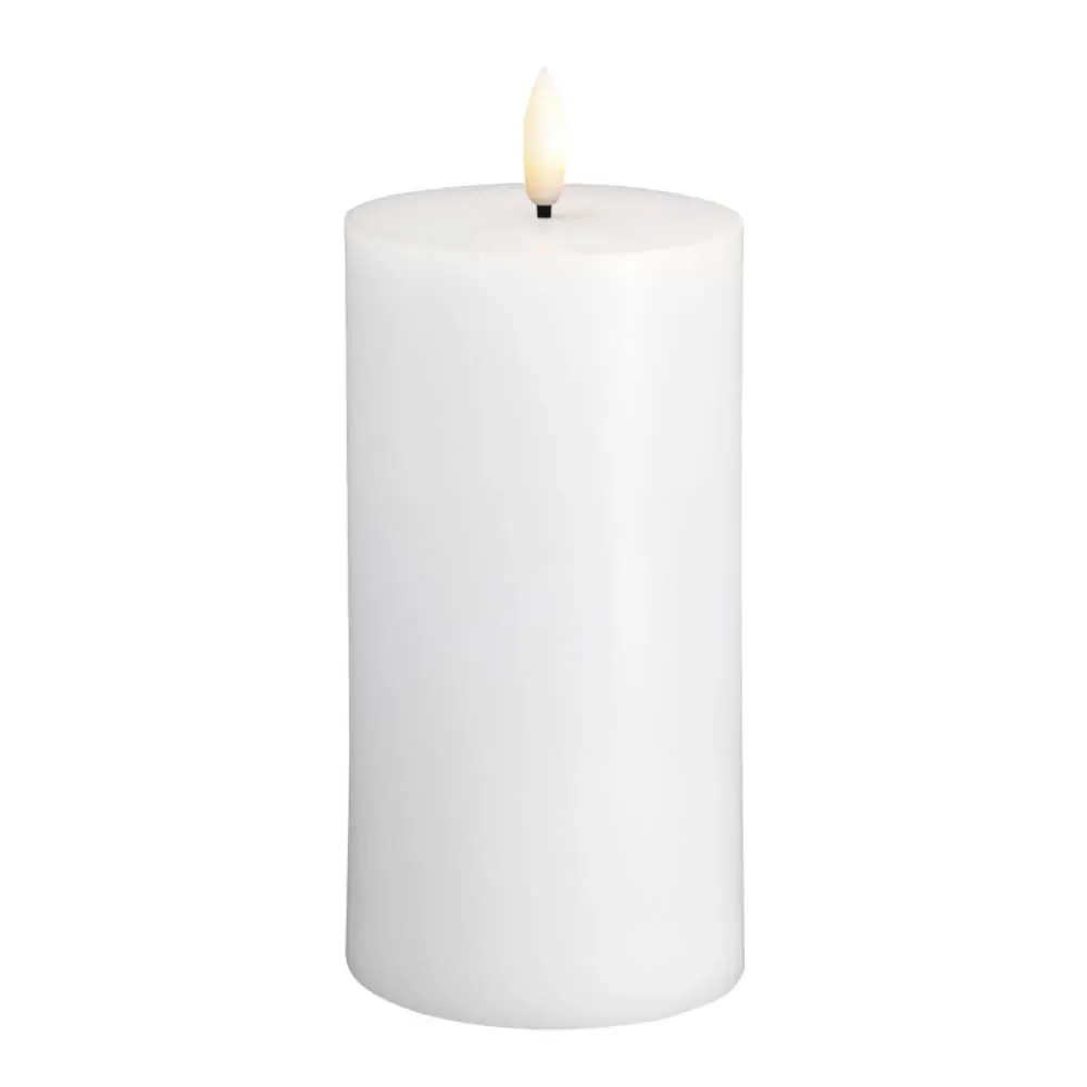 LED-pöytäkynttilä 7,4x15 cm silk white