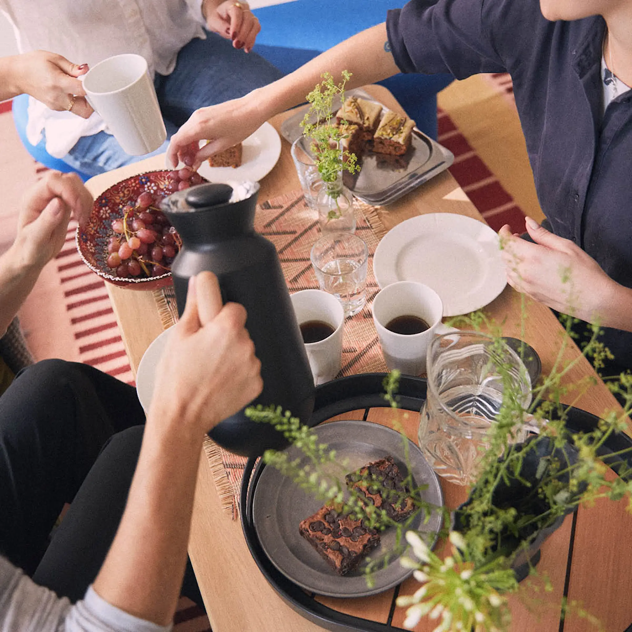 Rosendahl Daybreak termoskanna hög 1,0 L svart