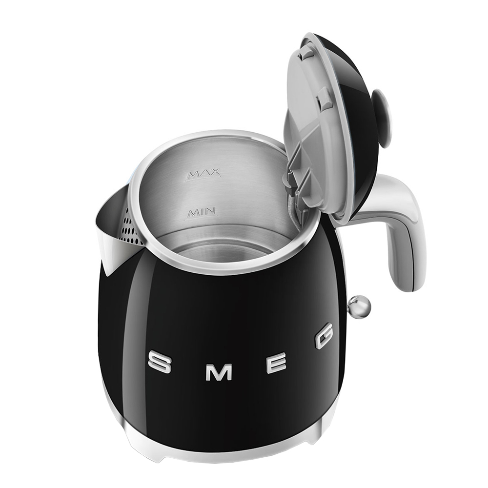 Smeg Vannkoker KLF05 mini 0,8L svart