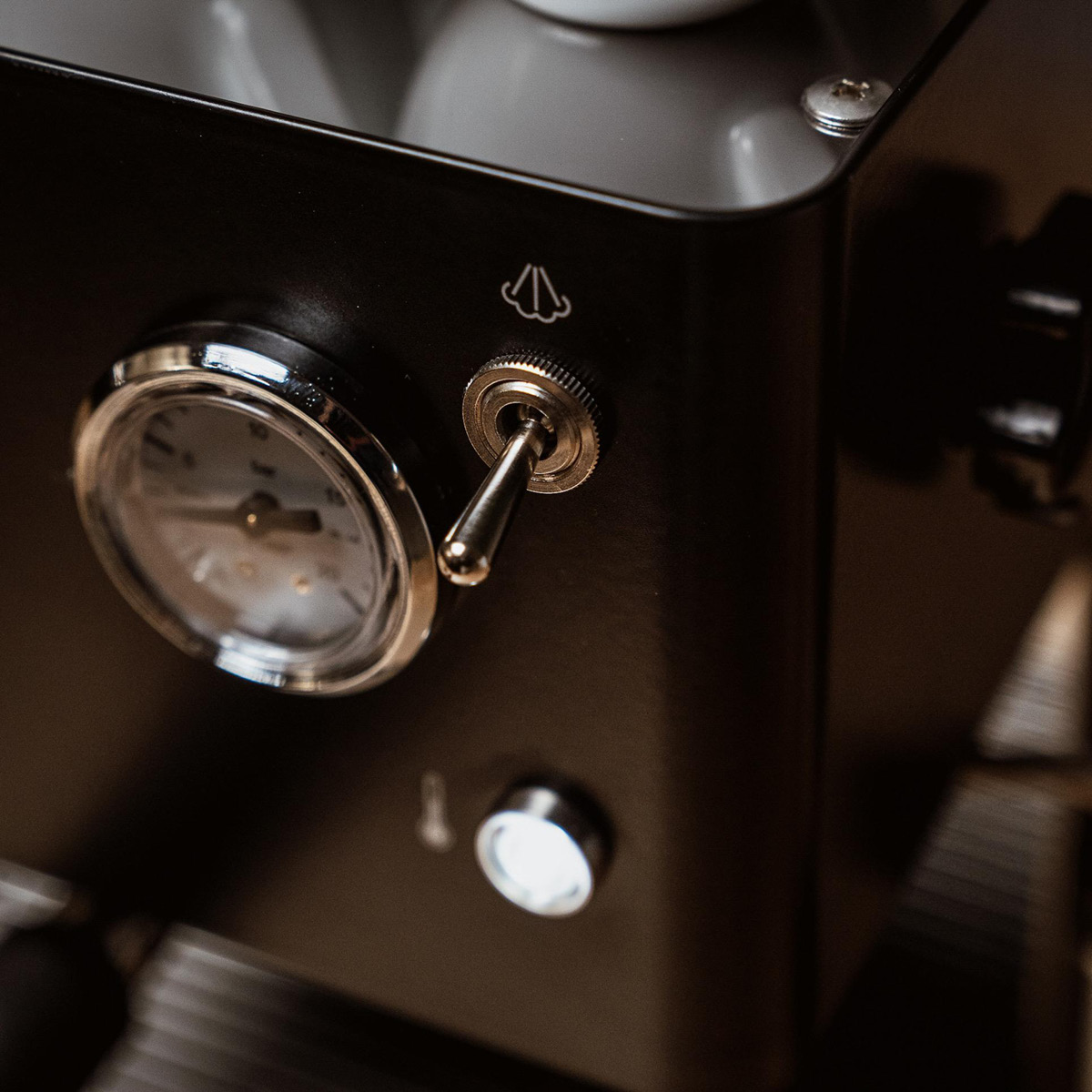 La Pavoni Casabar Nera Manuaalinen Espressokeitin Musta