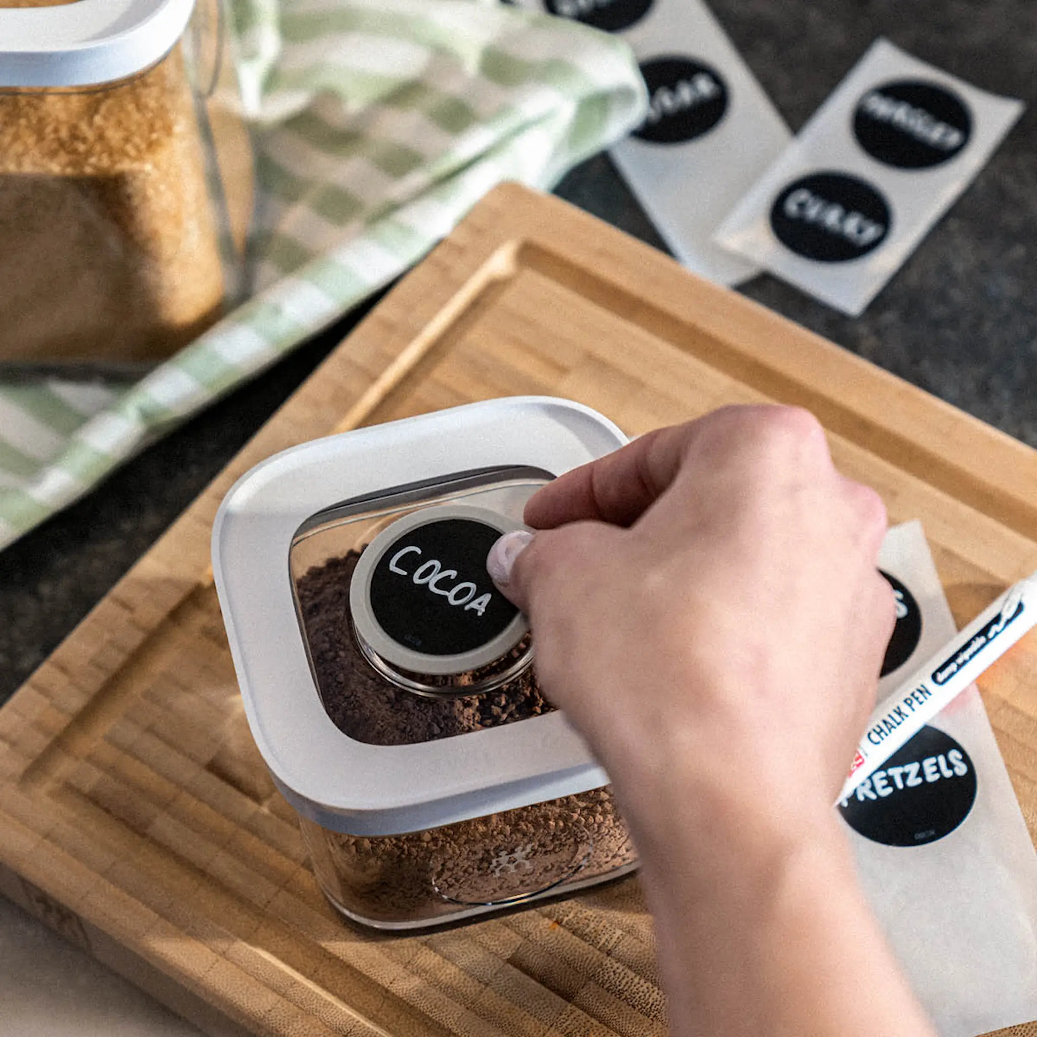 Zwilling Fresh & Save Cube Säilytyspurkki vakuumikannella 0,32 L