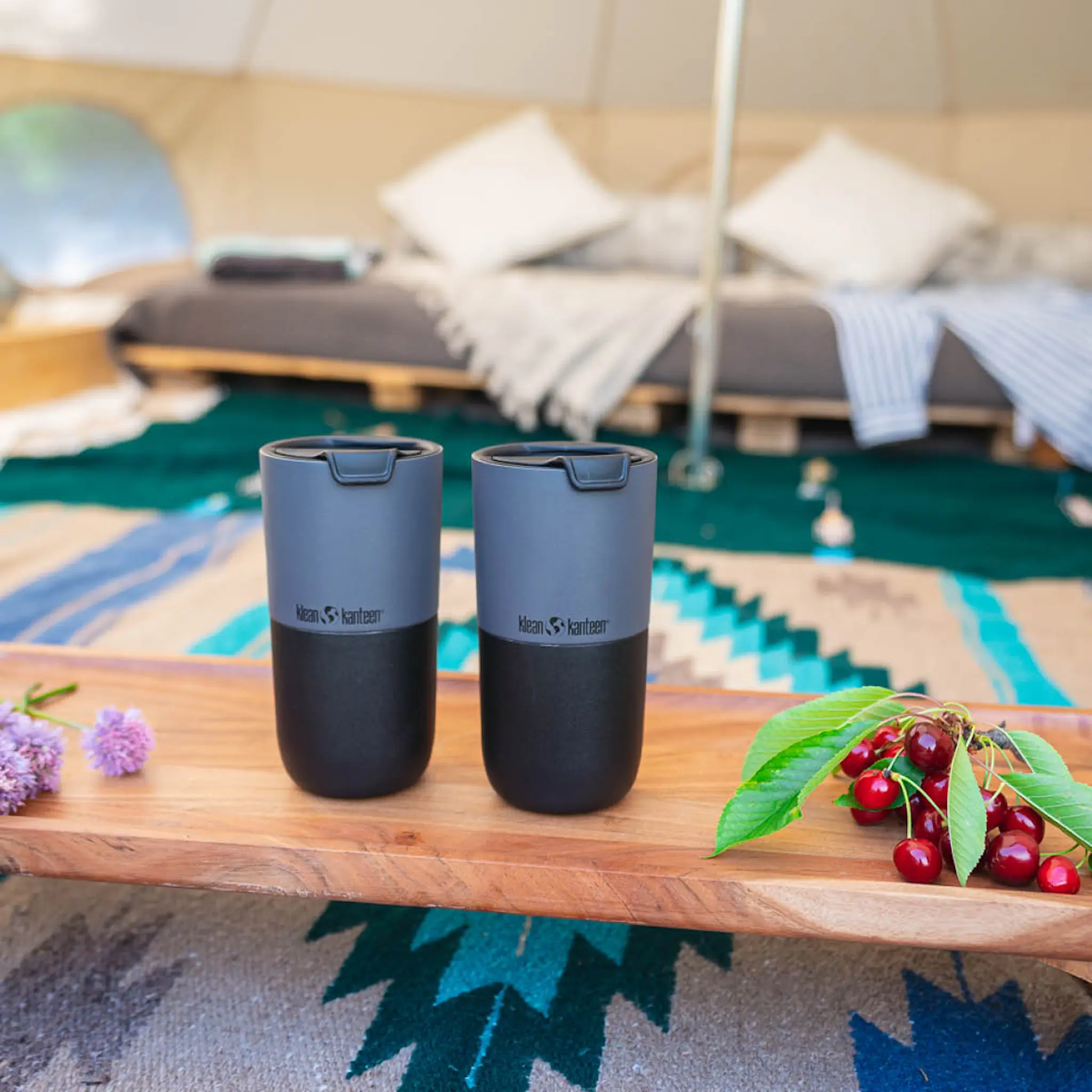 Klean Kanteen Rise Tumbler 47 cl med fliplock Asphalt