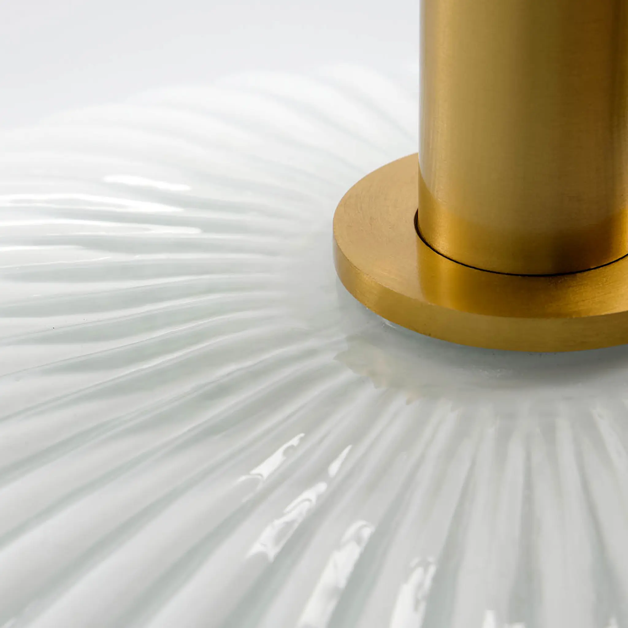 House Doctor Fort taklampa 42 cm antik mässing/off-white