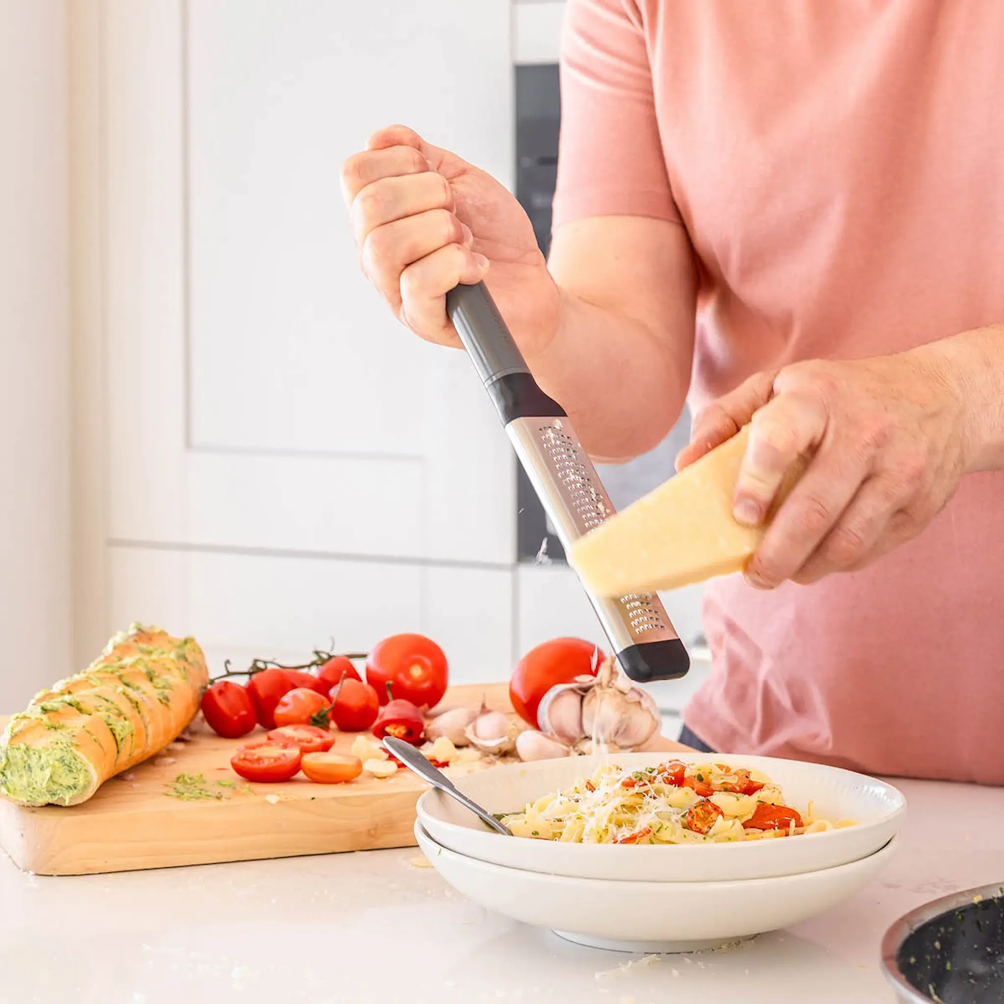 KitchenAid KitchenAid Classic rivjärn fin 29 cm charcoal grey