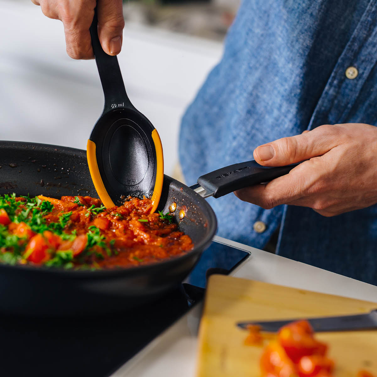 Fiskars Functional Form Sked Silikon 29 cm