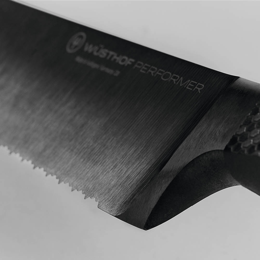 Wüsthof Performer brödkniv 23 cm dubbeltandad svart