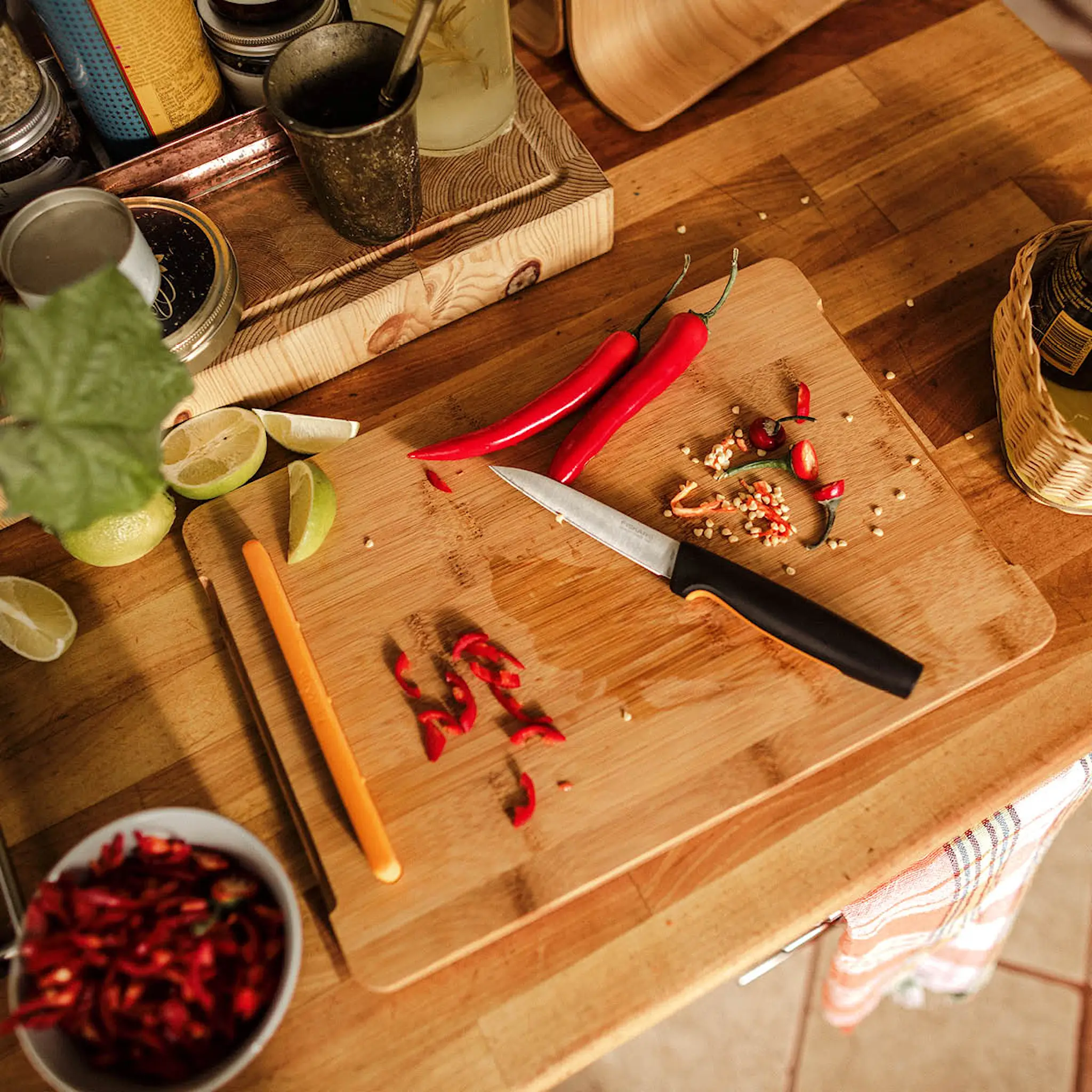 Fiskars Functional Form Vihannesveitsi 11 cm