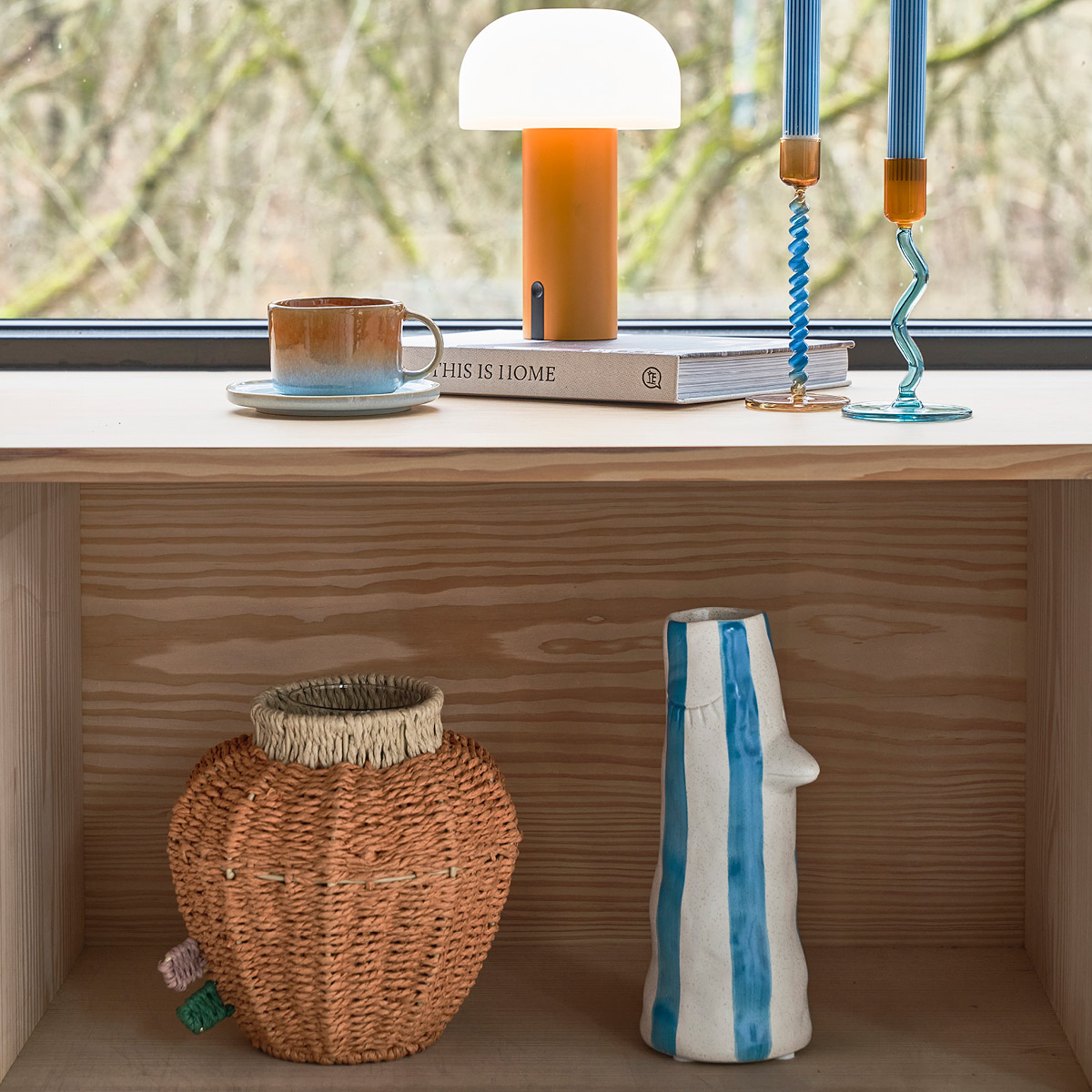 Villa Collection Styles Vas med näbb och ögonfransar 34 cm Blå