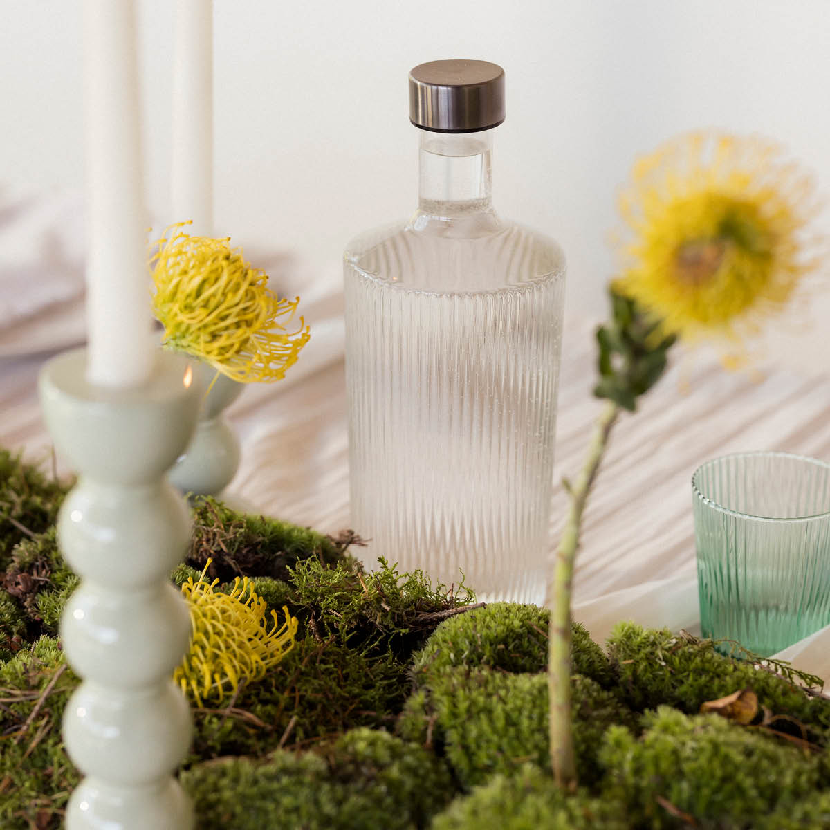 Paveau Ribbed Elegance flaska White Haven 1,25 L klar