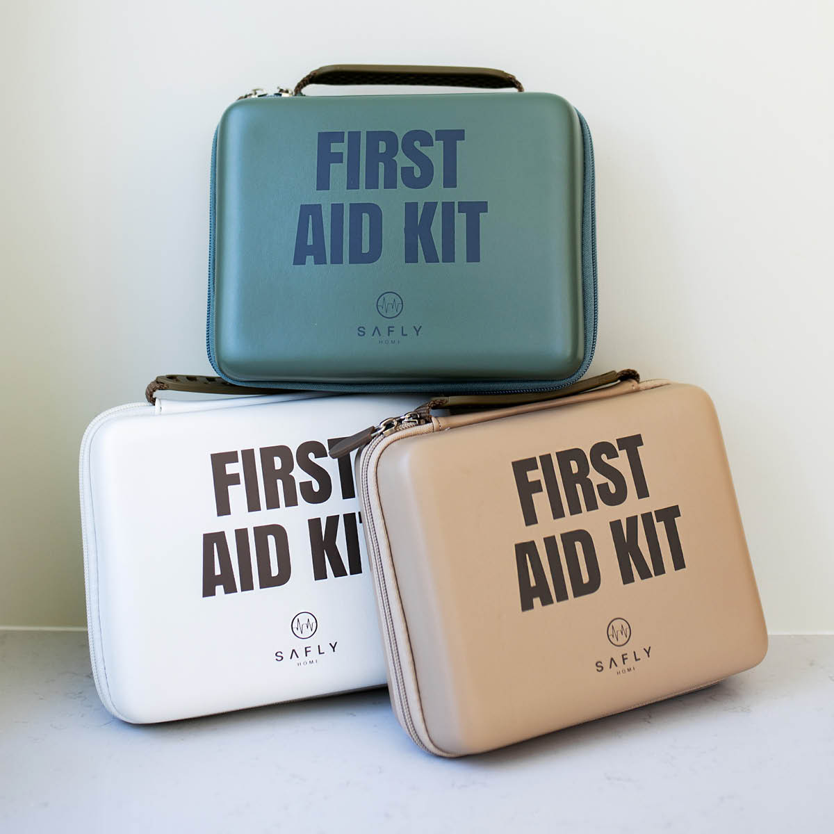 Safly Första hjälpen-låda medium 15x19 cm krämvit