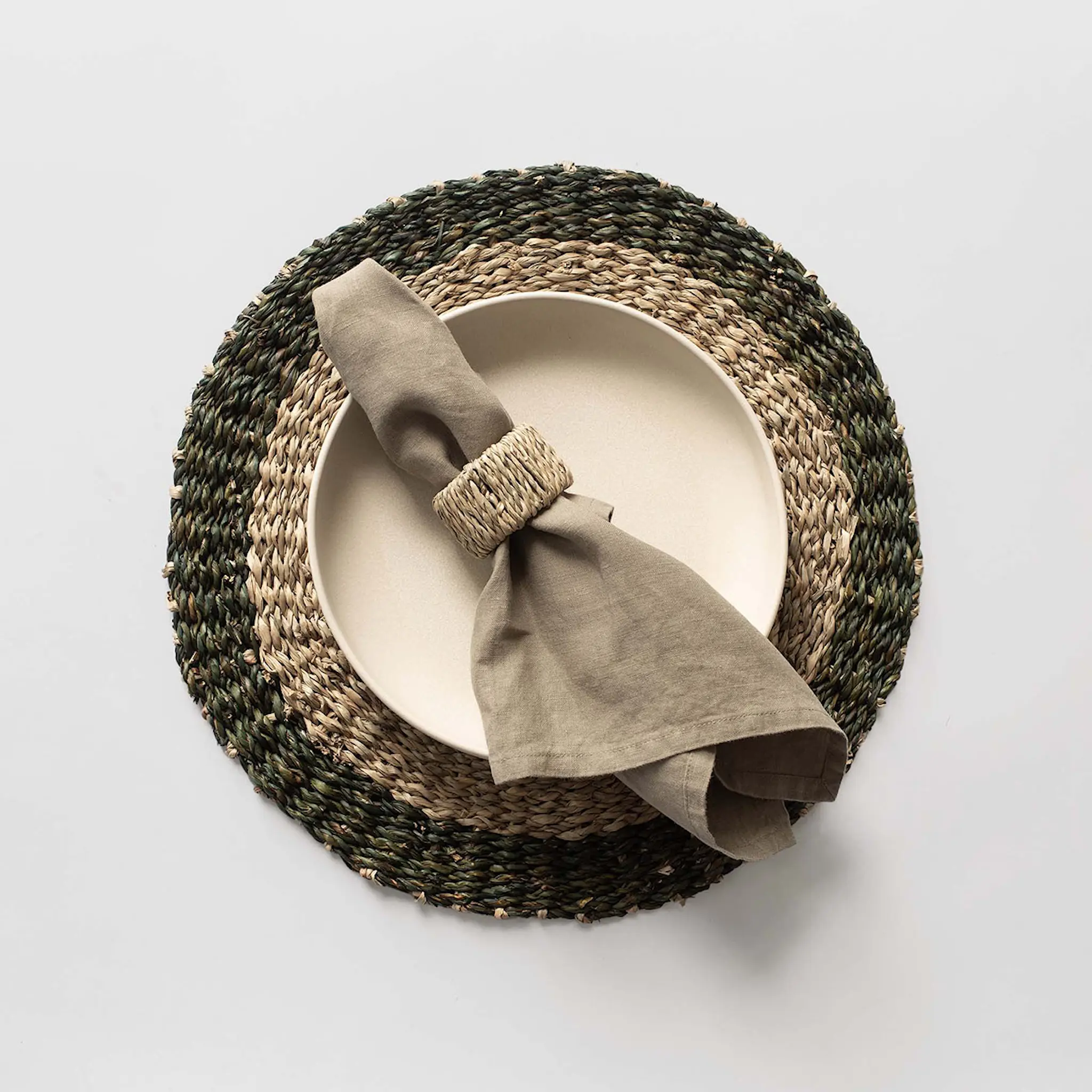 Tell Me More Nori Lautasliinarengas 4 kpl Puu