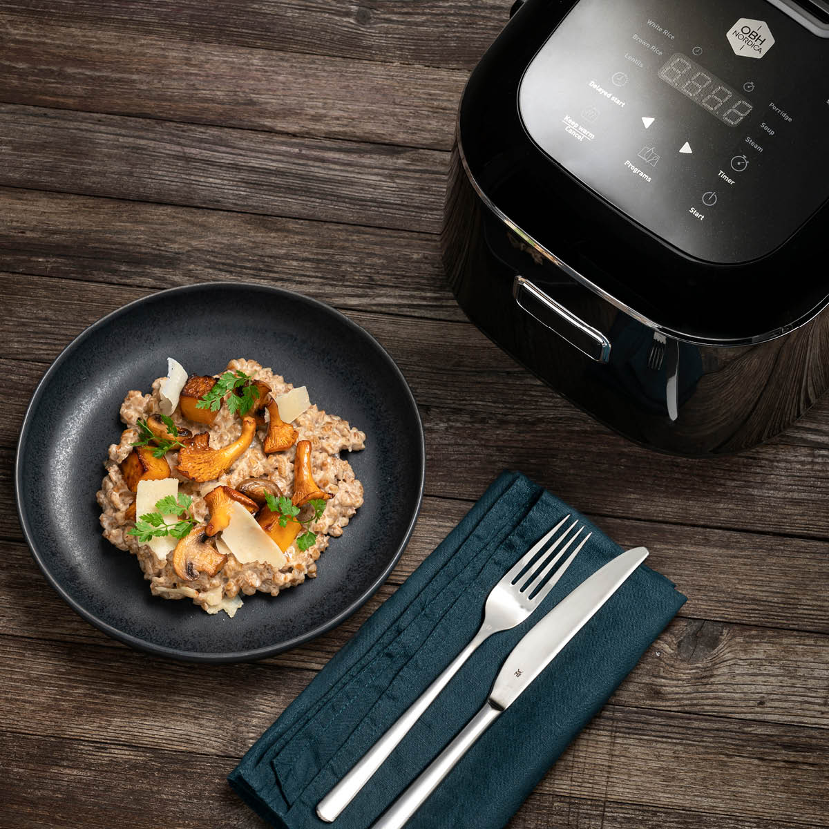 OBH Nordica Versatile QK6018SO riskoker 2L svart