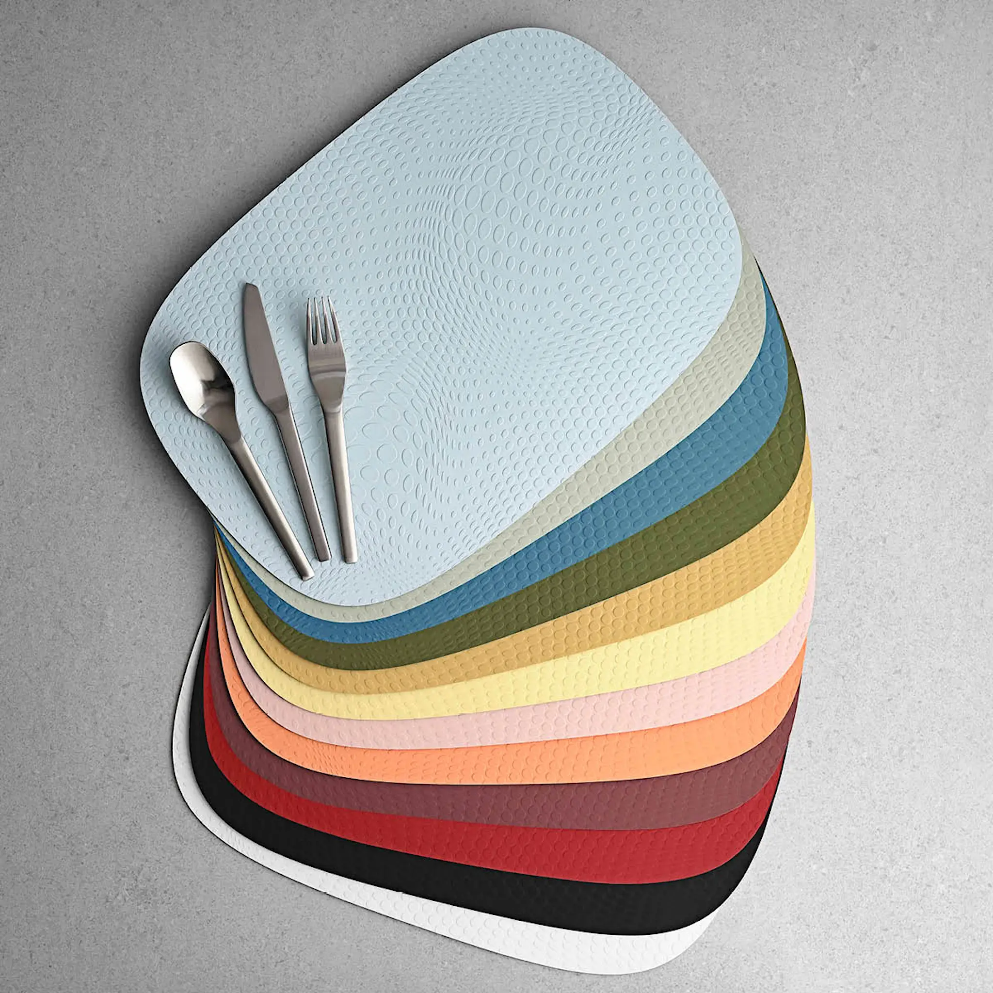 Aida - Life in colour Karim Rashid Bordstablett 45x30,6 cm Bordeaux