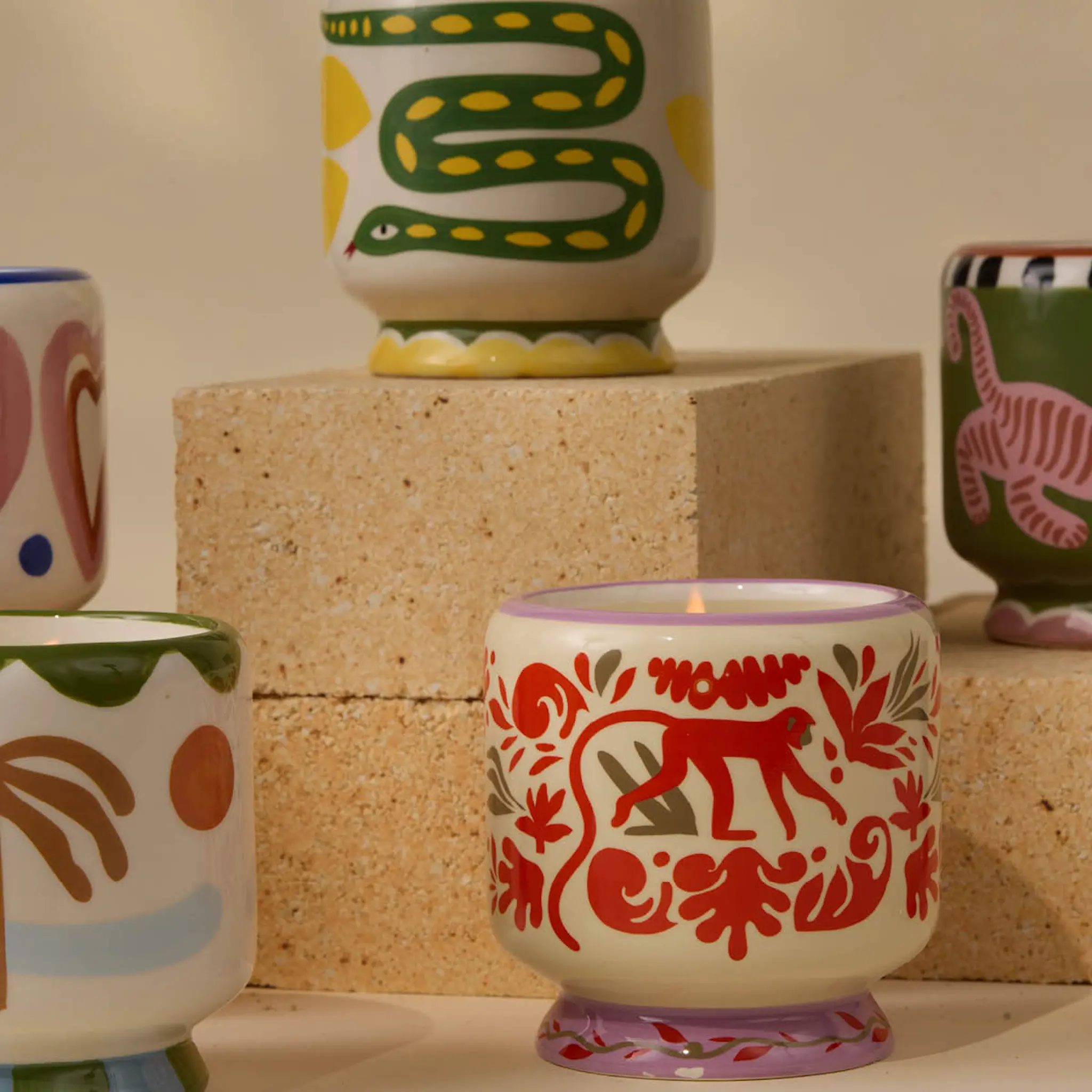 Paddywax Adopo Tuoksukynttilä Coconut & amber 8,8 cm