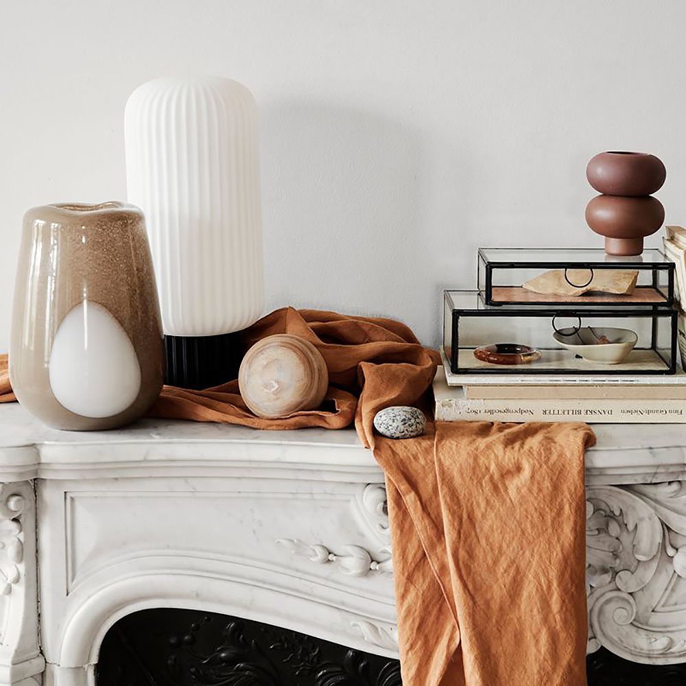 Broste Copenhagen Lolly bordslampe 39 cm svart