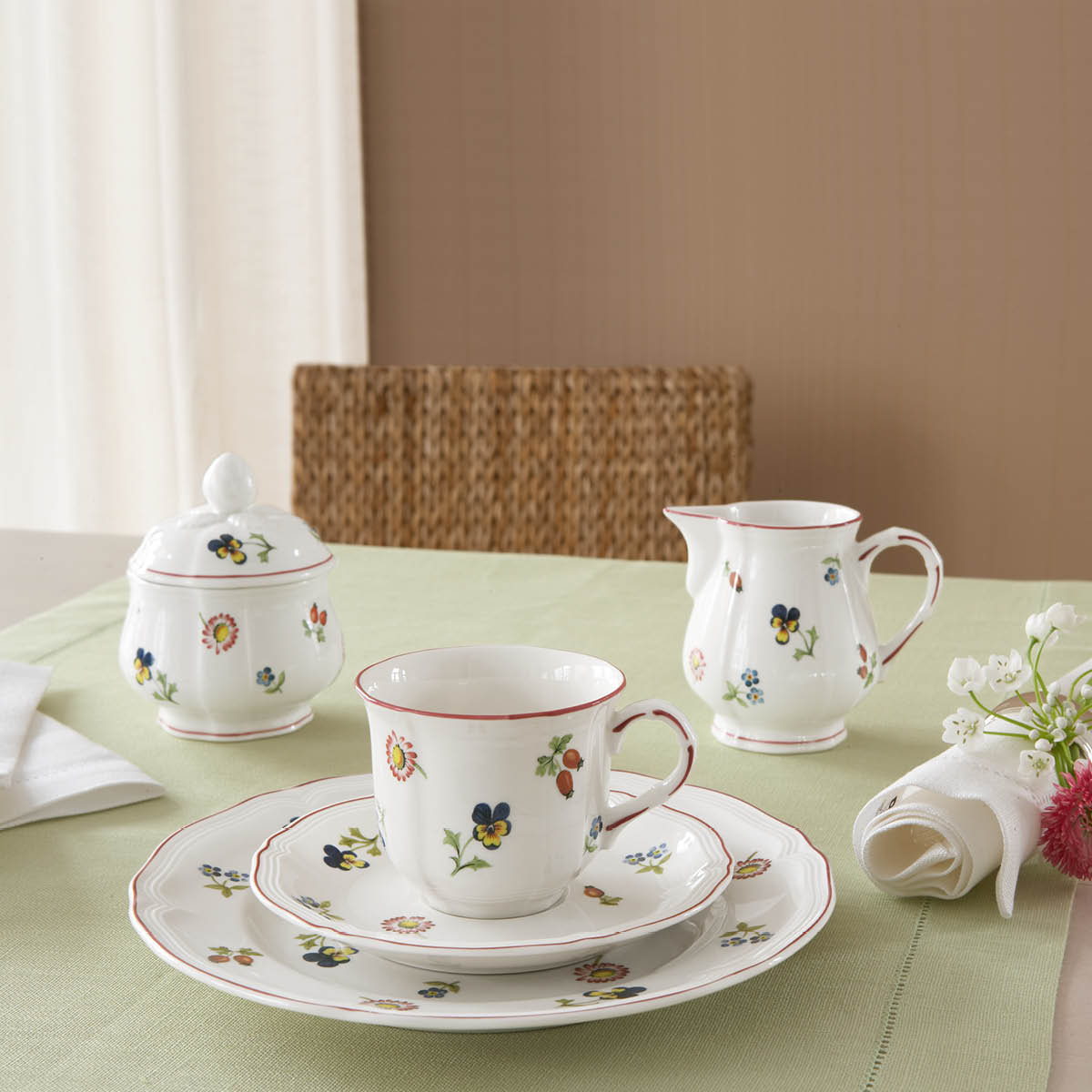 Villeroy & Boch Petite Fleur fat til tekopp och kaffekopp
