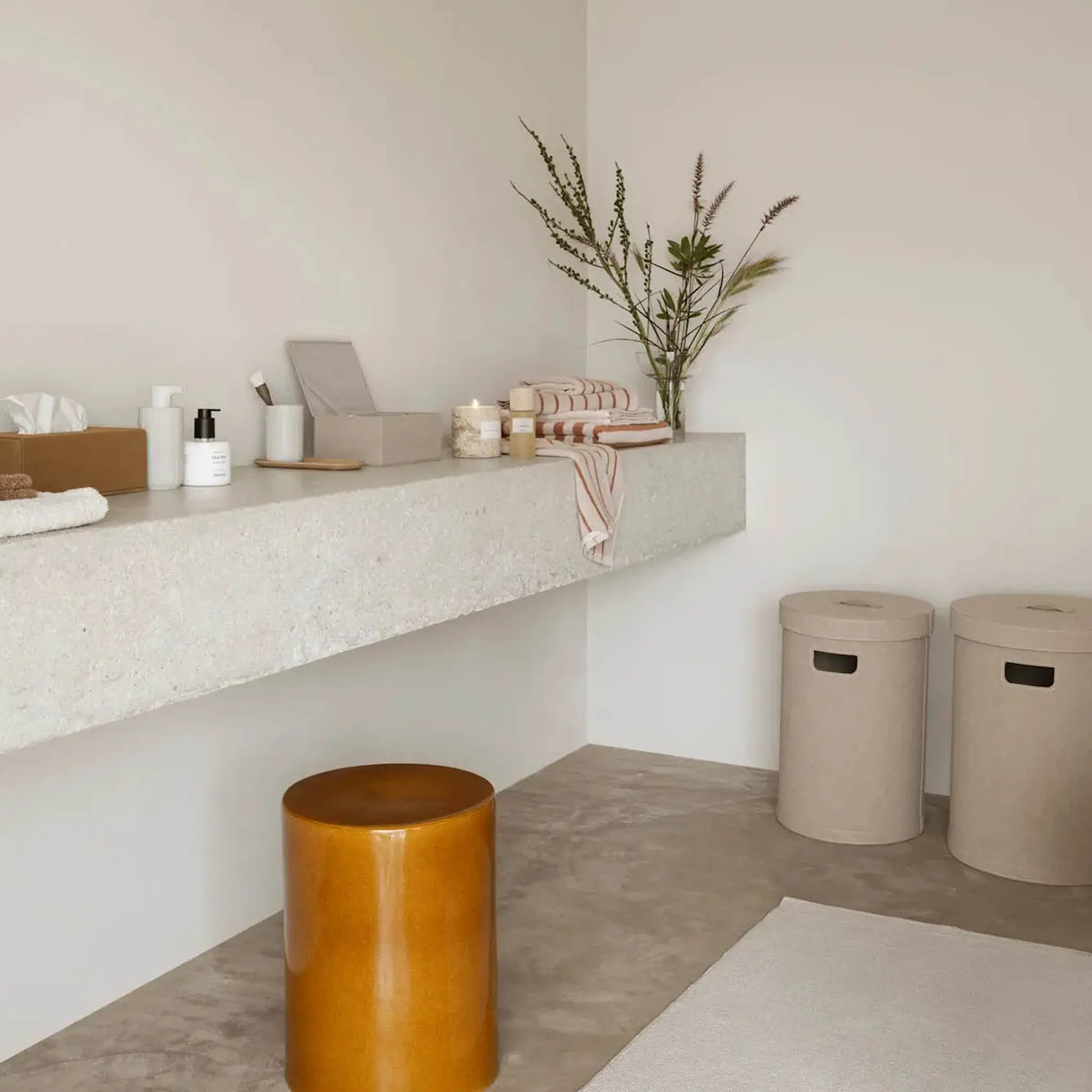 Blomus Arto badhandduk 140x70 cm beige/orange bredrandig